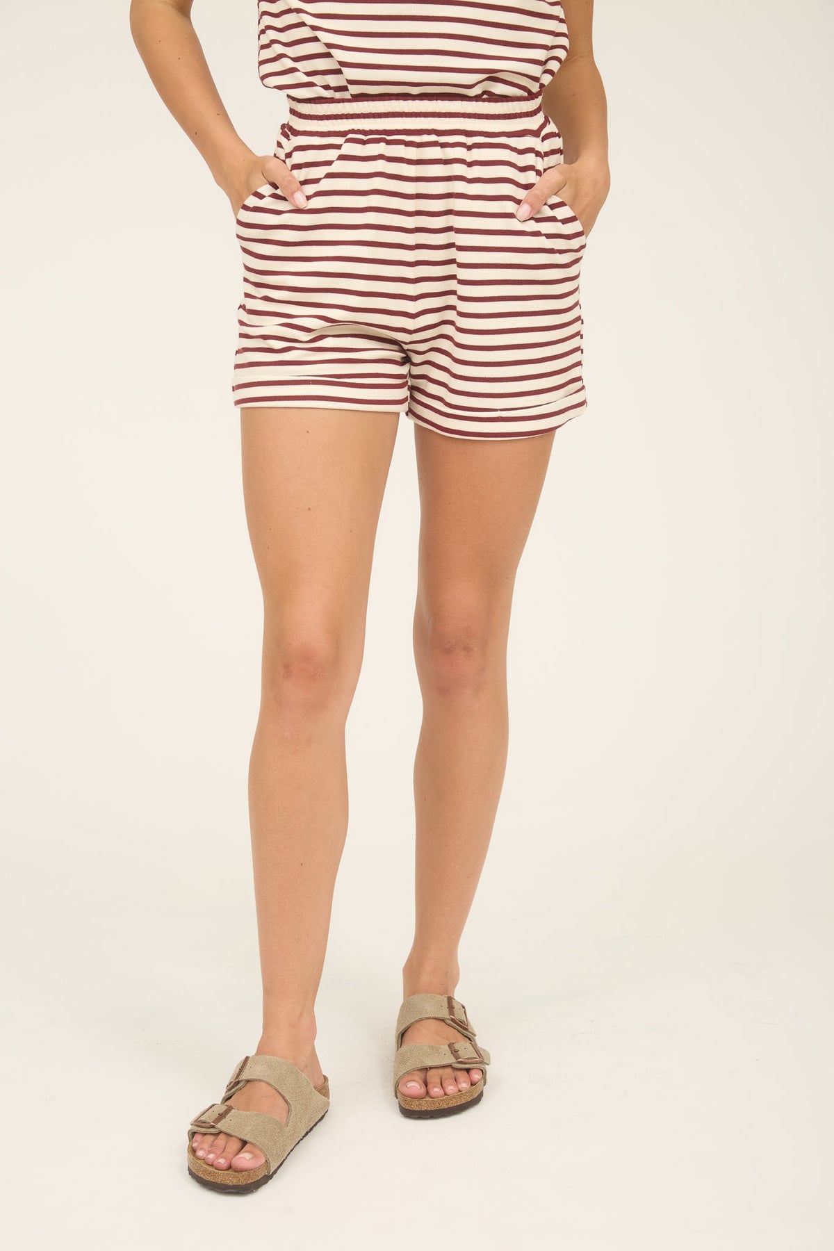 B5SX1028 Striped Set
