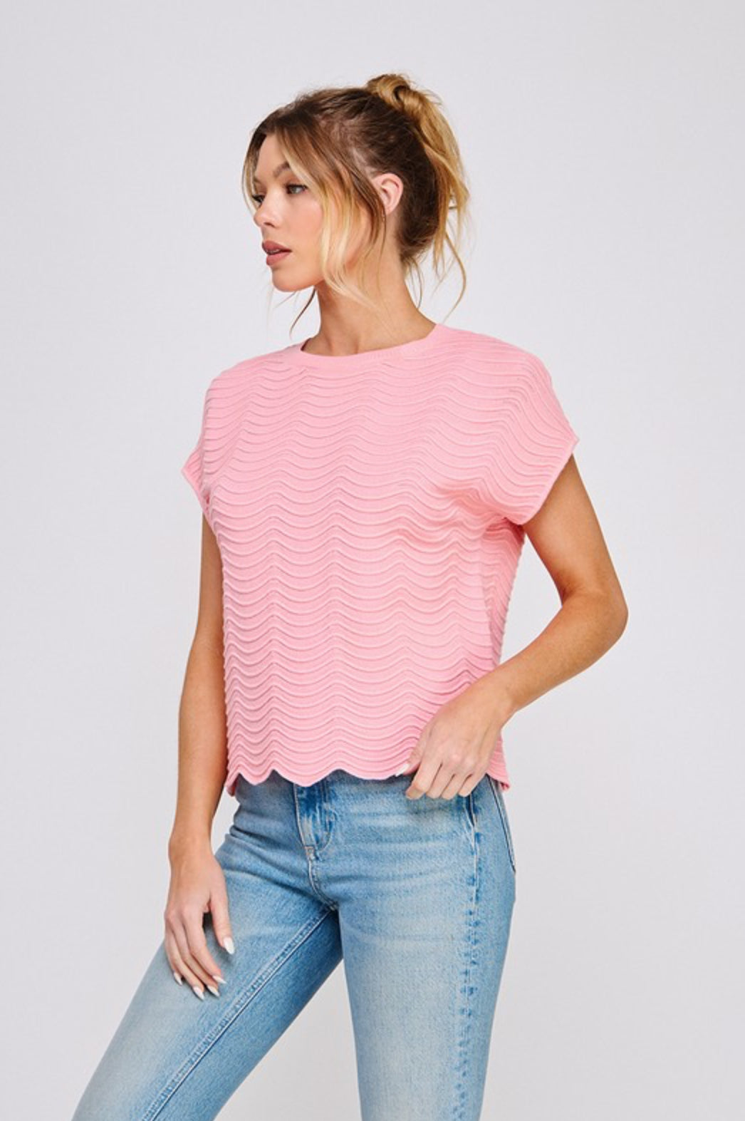 ATS9188 Fine Gauge Scallop Pattern Top