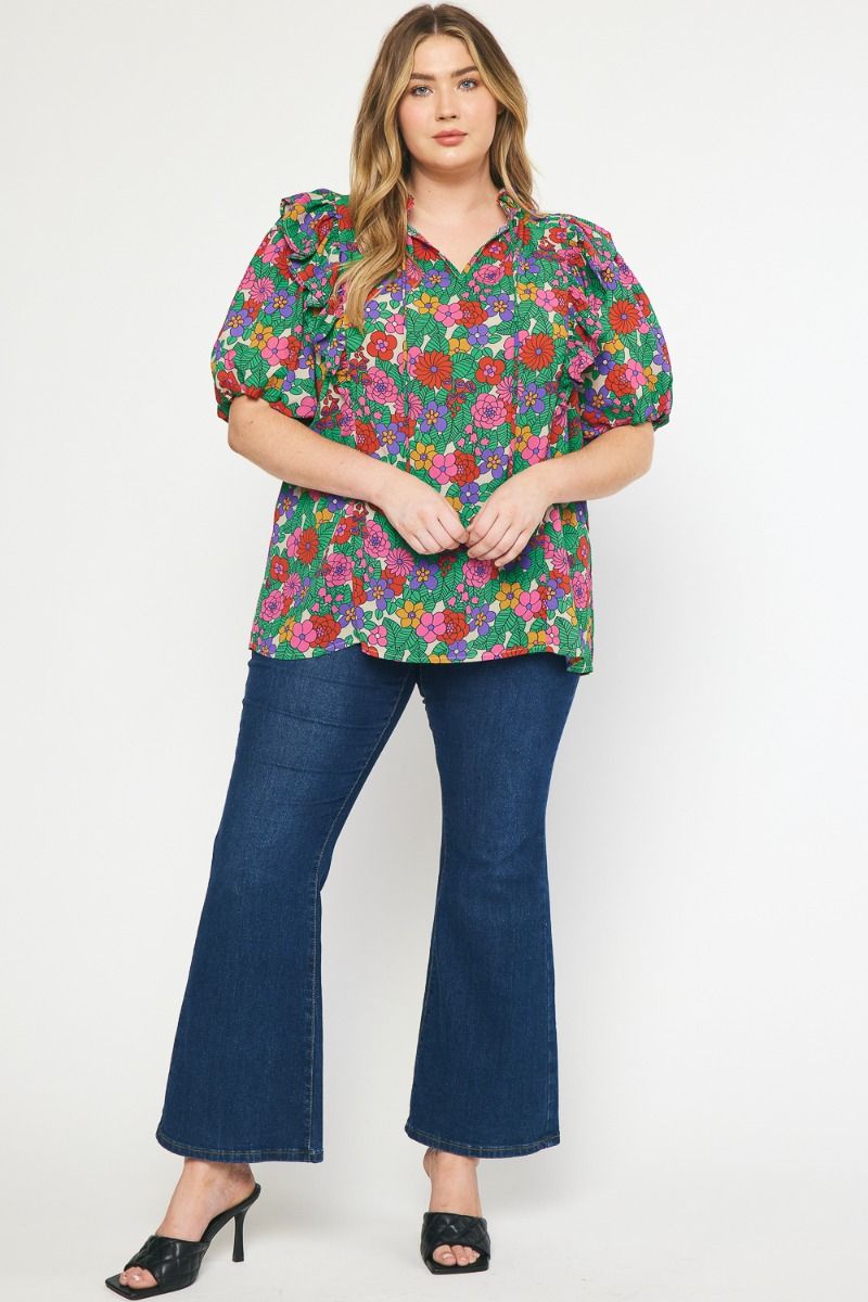 T21322P Curvy Floral Print V-Neck Top