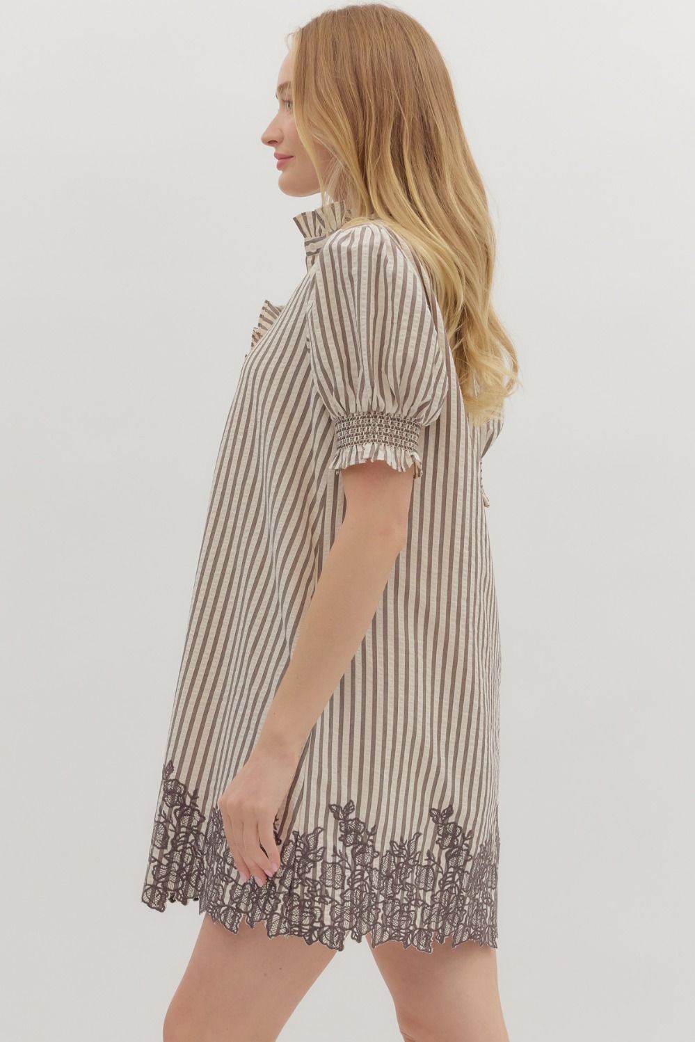 D28162 Stripe Pattern Smocked Dress