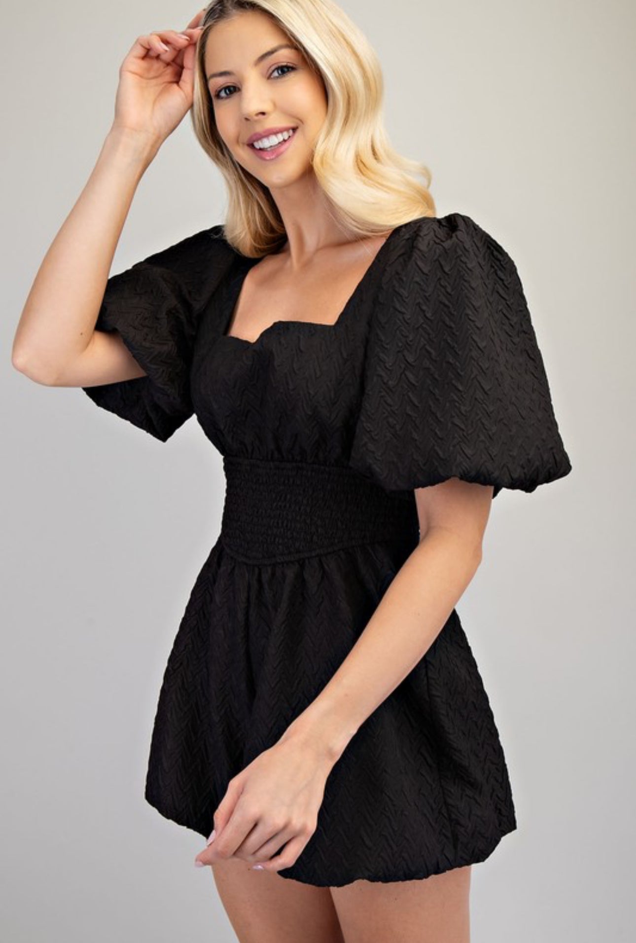 GP7376 Puff Sleeve Smocked Romper