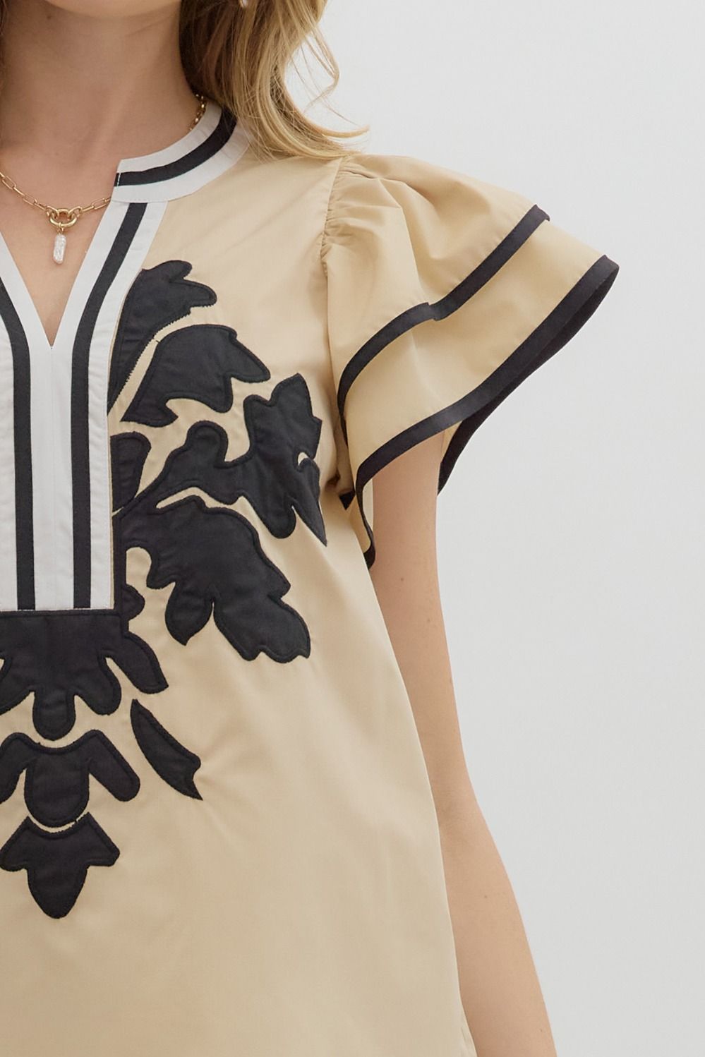 T27586 Flutter Sleeve Top