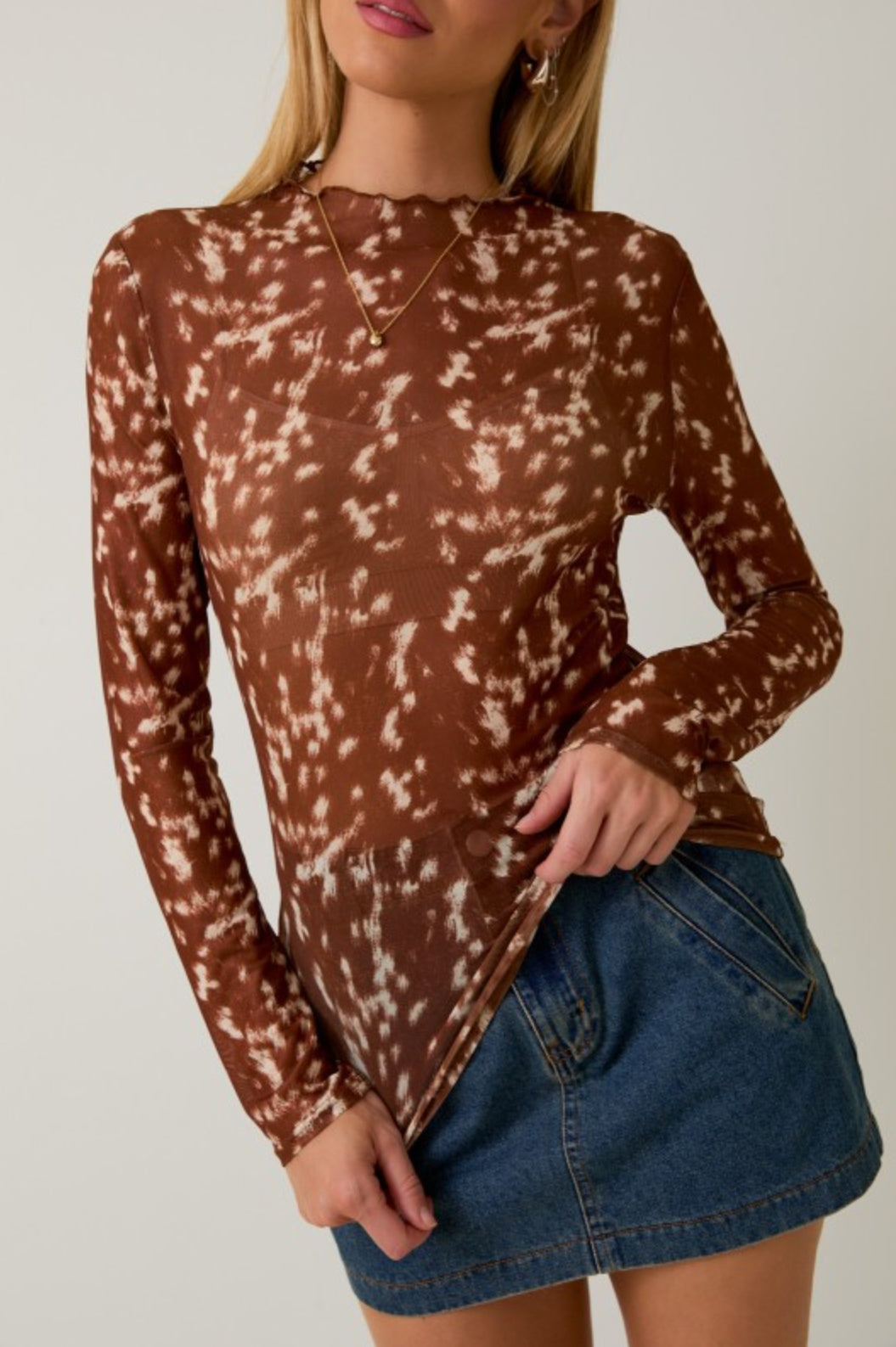 MT10693-1 Mock Neck Mesh Print Top