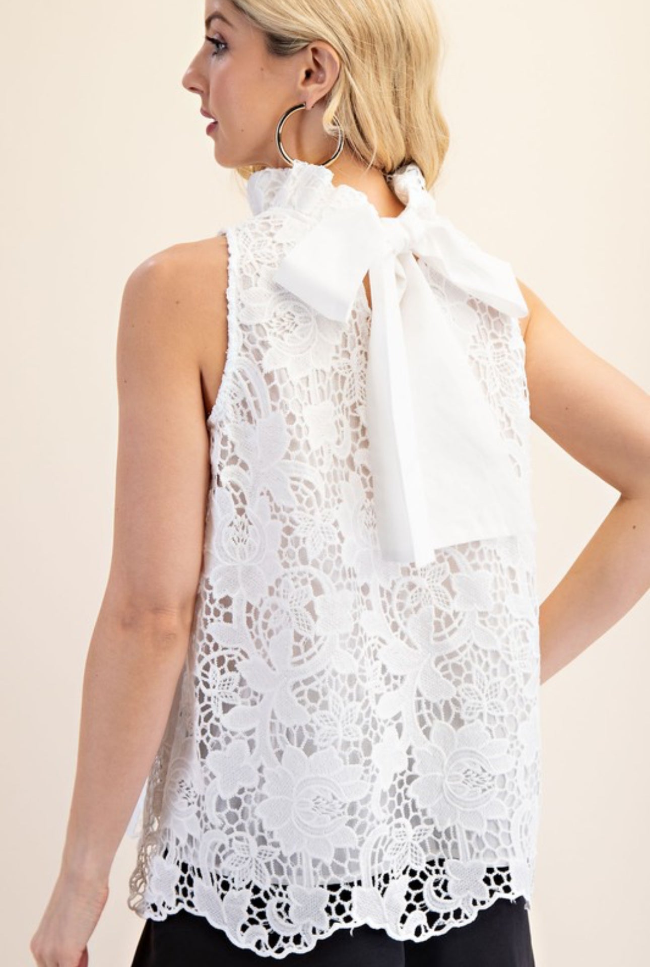 GT6642 Ruffle Neck Sleeveless Lace Top