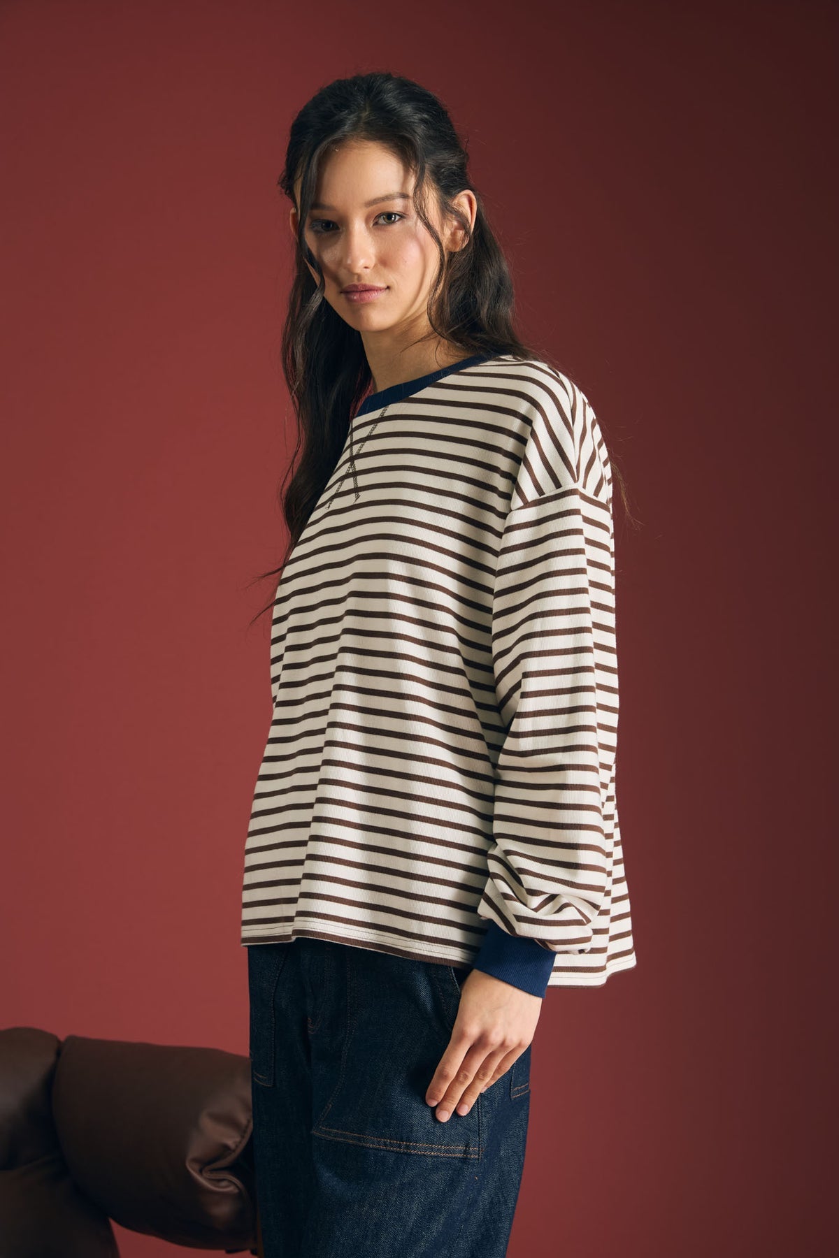 B6FT1069 Stripe V-Stitch Top