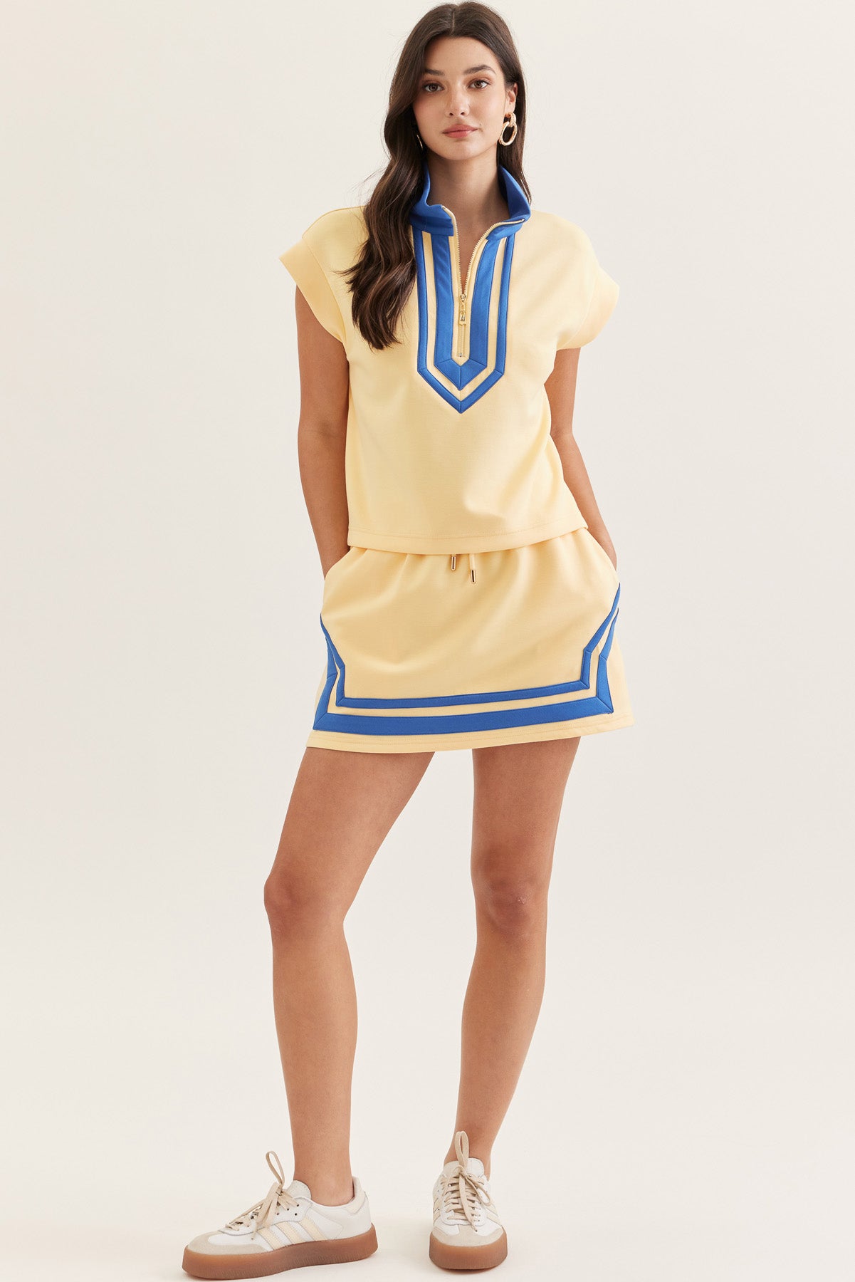 S31564 Solid Mini Skirt