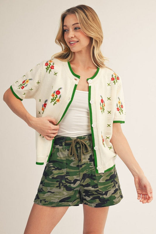 H50512 Floral Embroidered Sweater