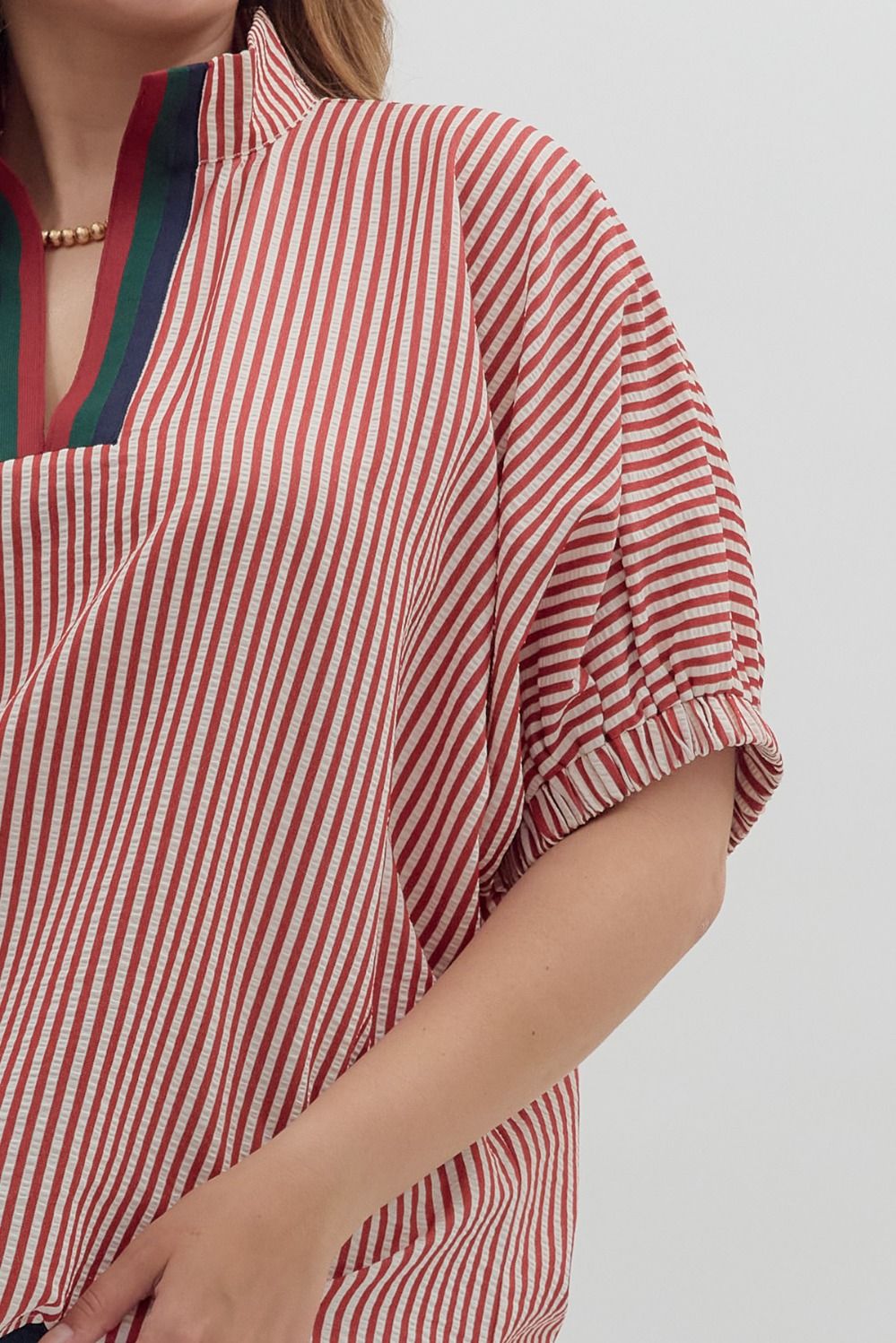 T25970P Curvy Stripe Pattern Dolman Top
