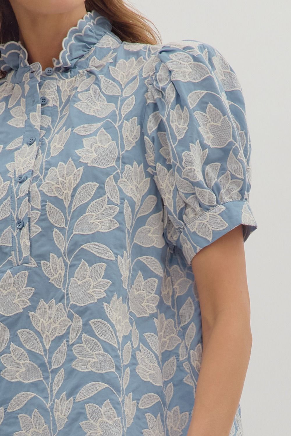 T28158 Botanical Embroidery Puff Sleeve Top