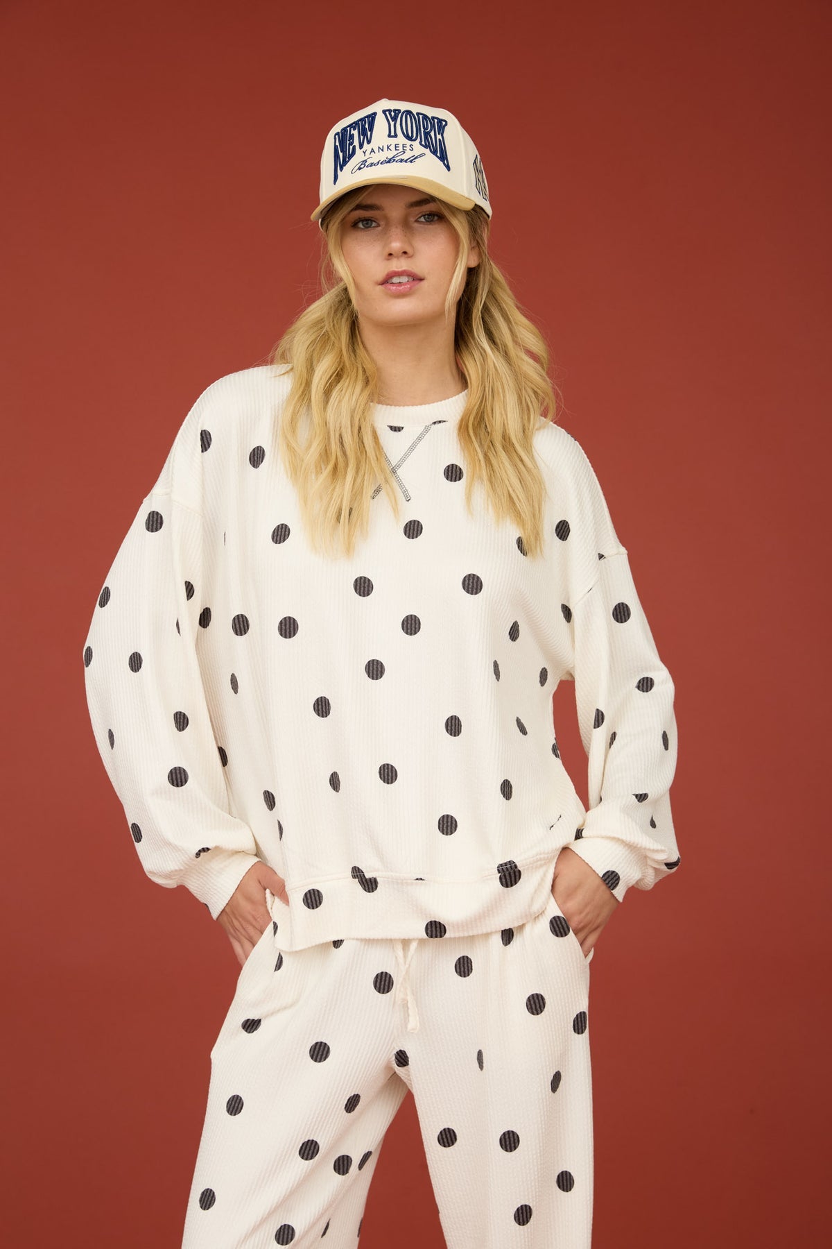 J6FX1019-T Polka Dot Textured Top