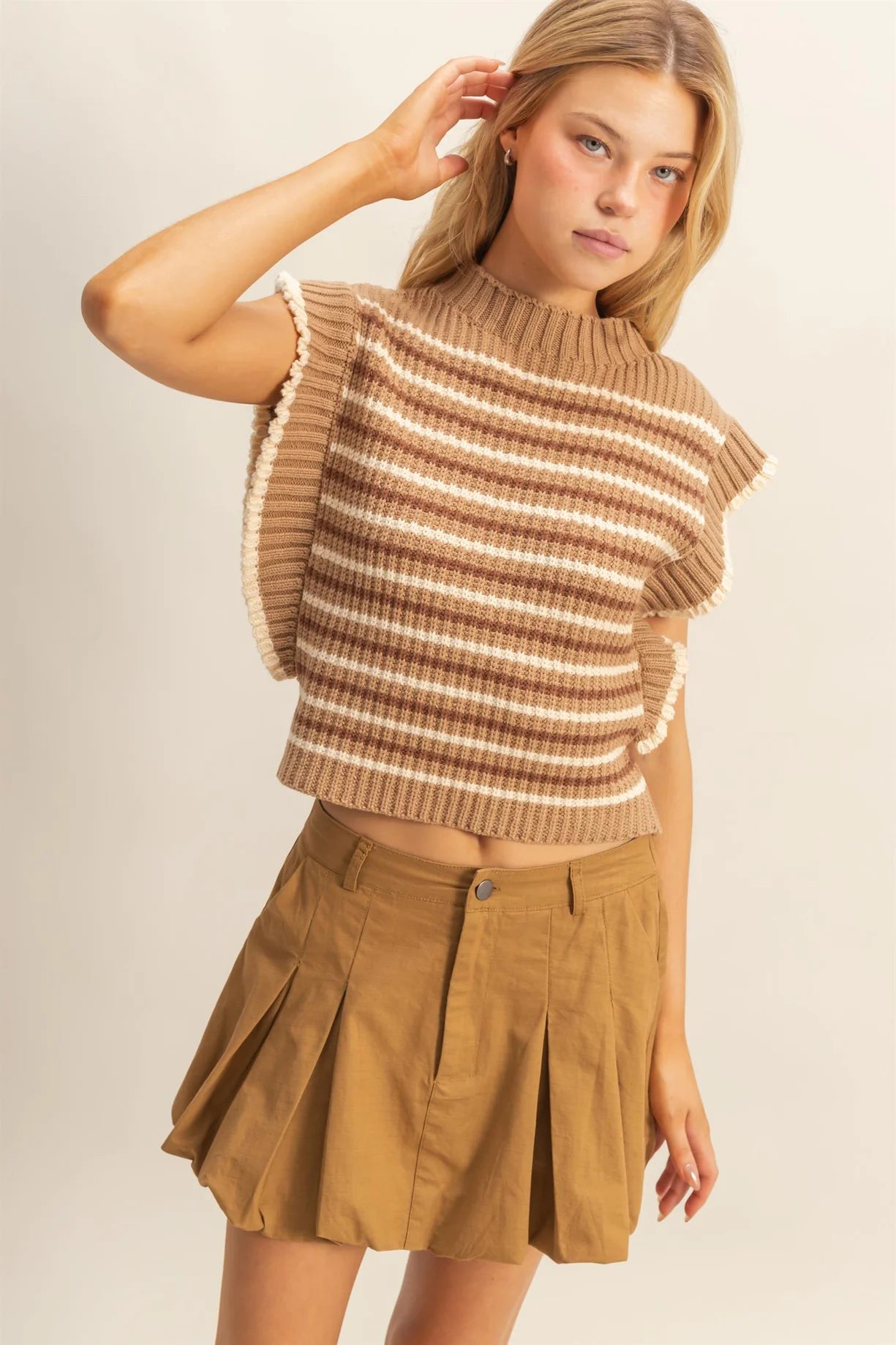 HF25E871 Chic Striped Mock Neck Sleeveless Sweater Vest