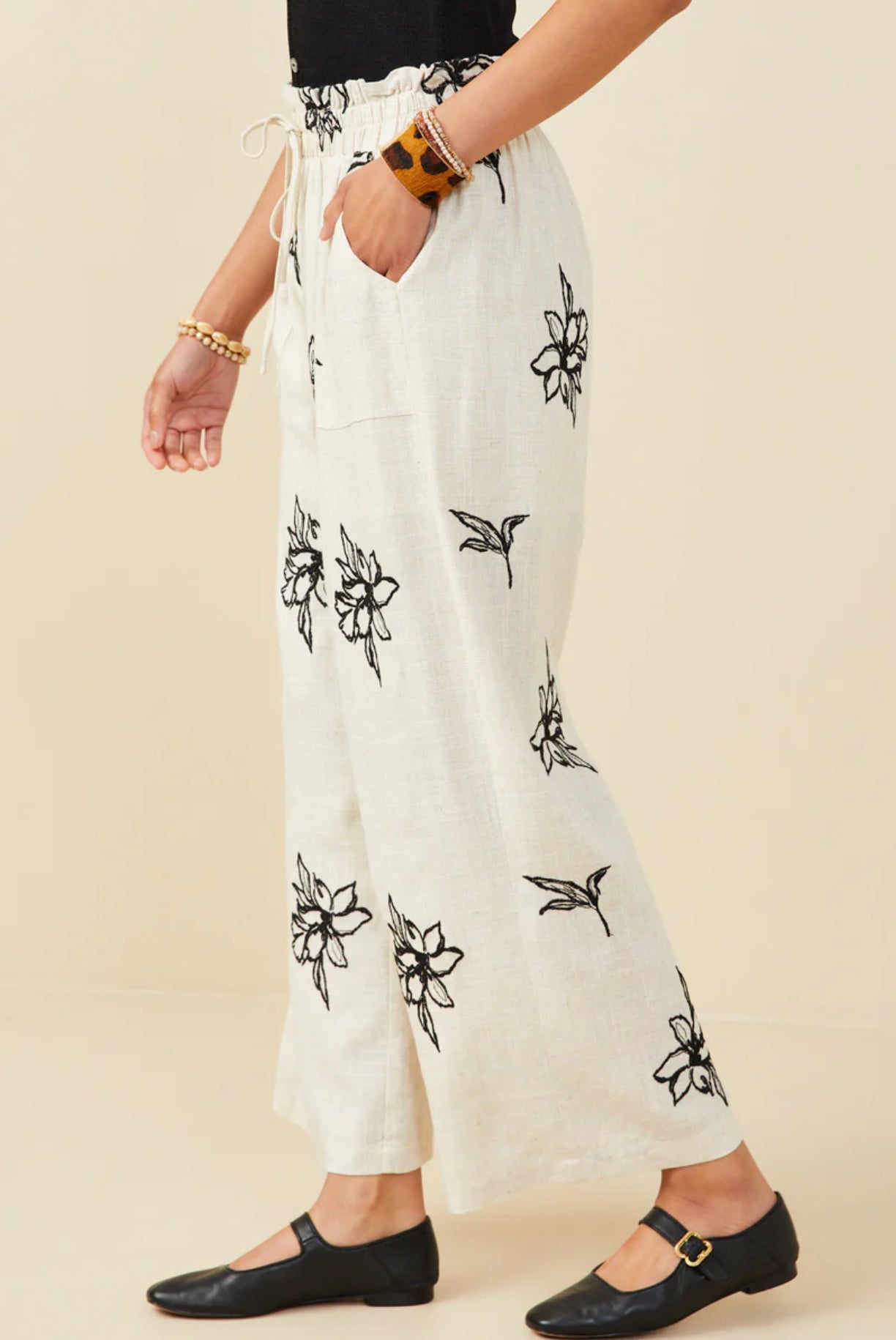 HY9513 Floral Embroidered Pants