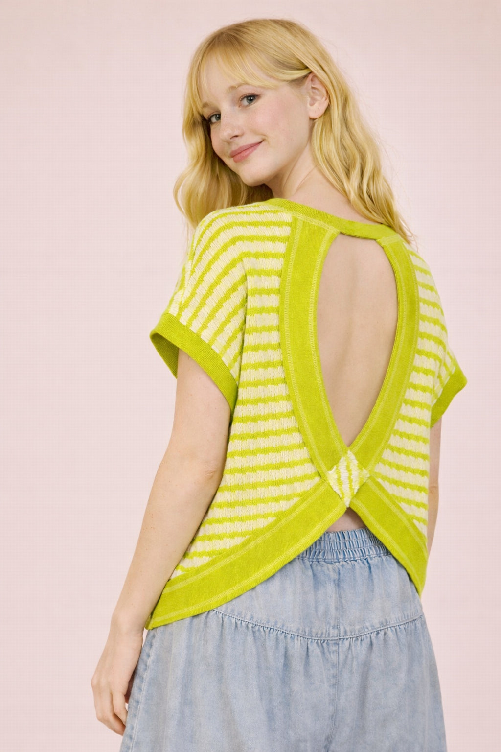 NT12605 Open Back Striped Textured Top