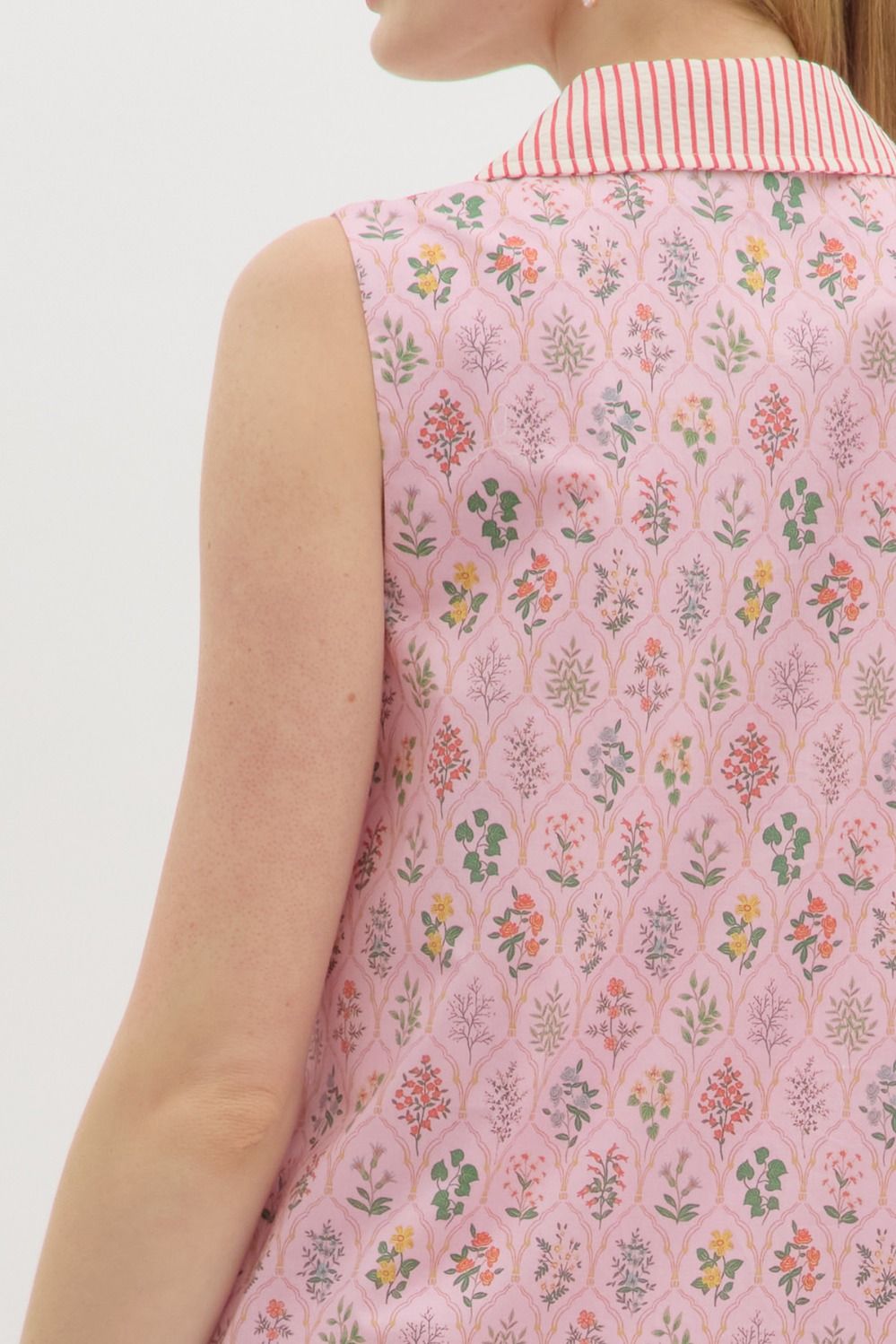 D26512 Floral Print Sleeveless Dress
