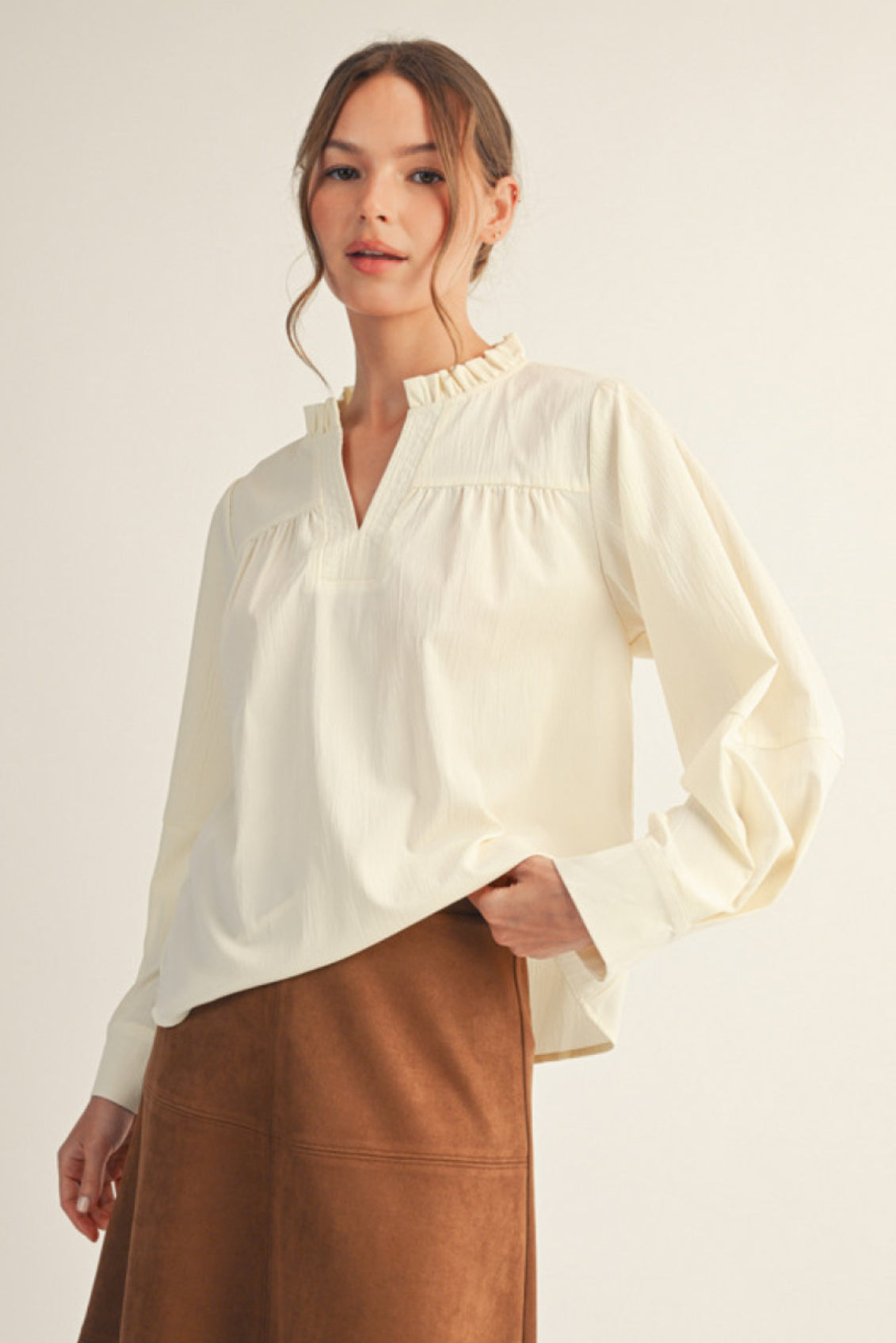 G14973-1 Solid Crinkled Long Sleeve Top
