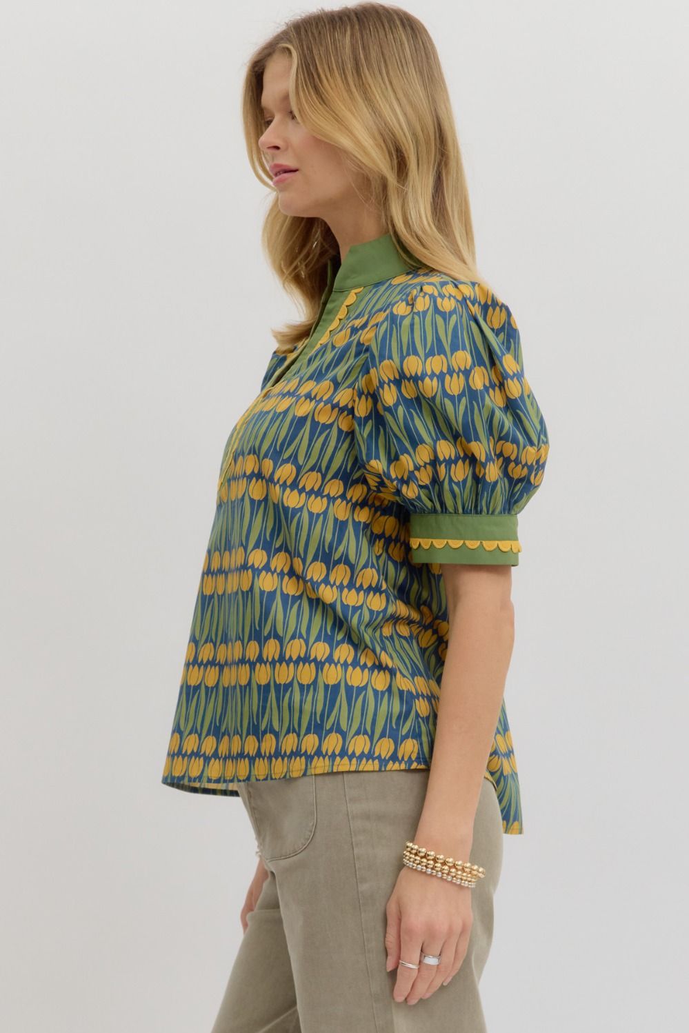 T27653 Floral Pattern Top