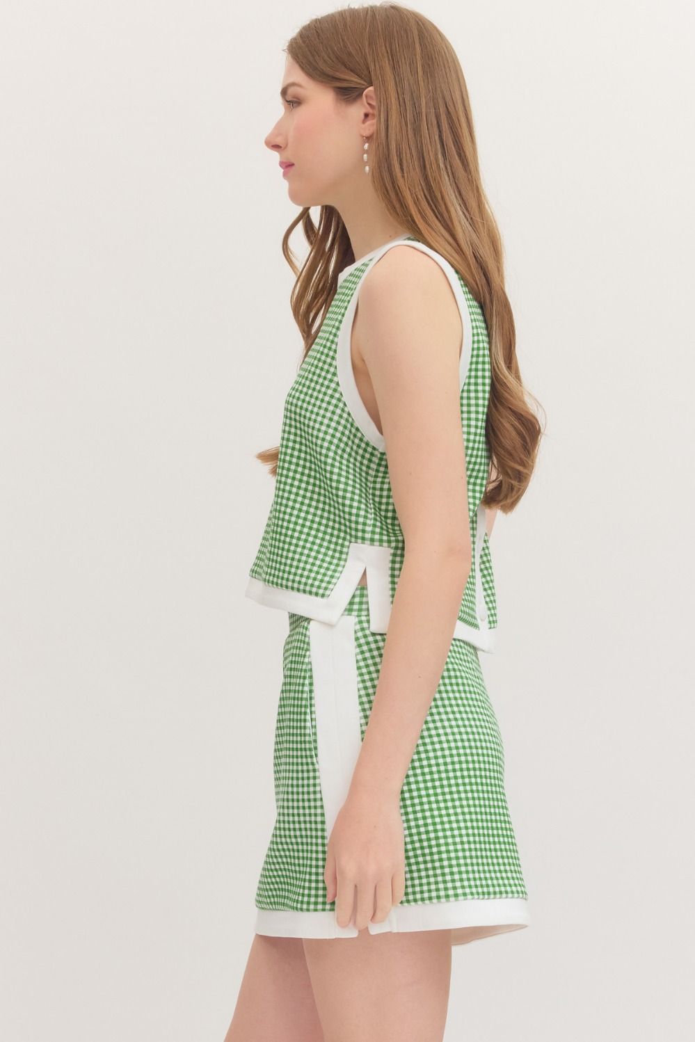T31708 Gingham Sleeveless Top