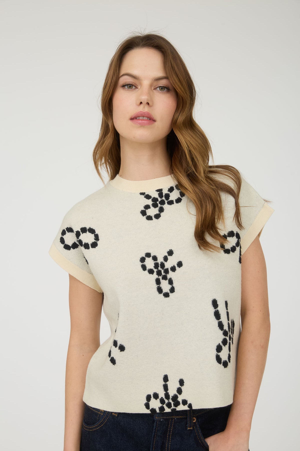 CR2712 Bow Pattern Short Sleeve Sweater