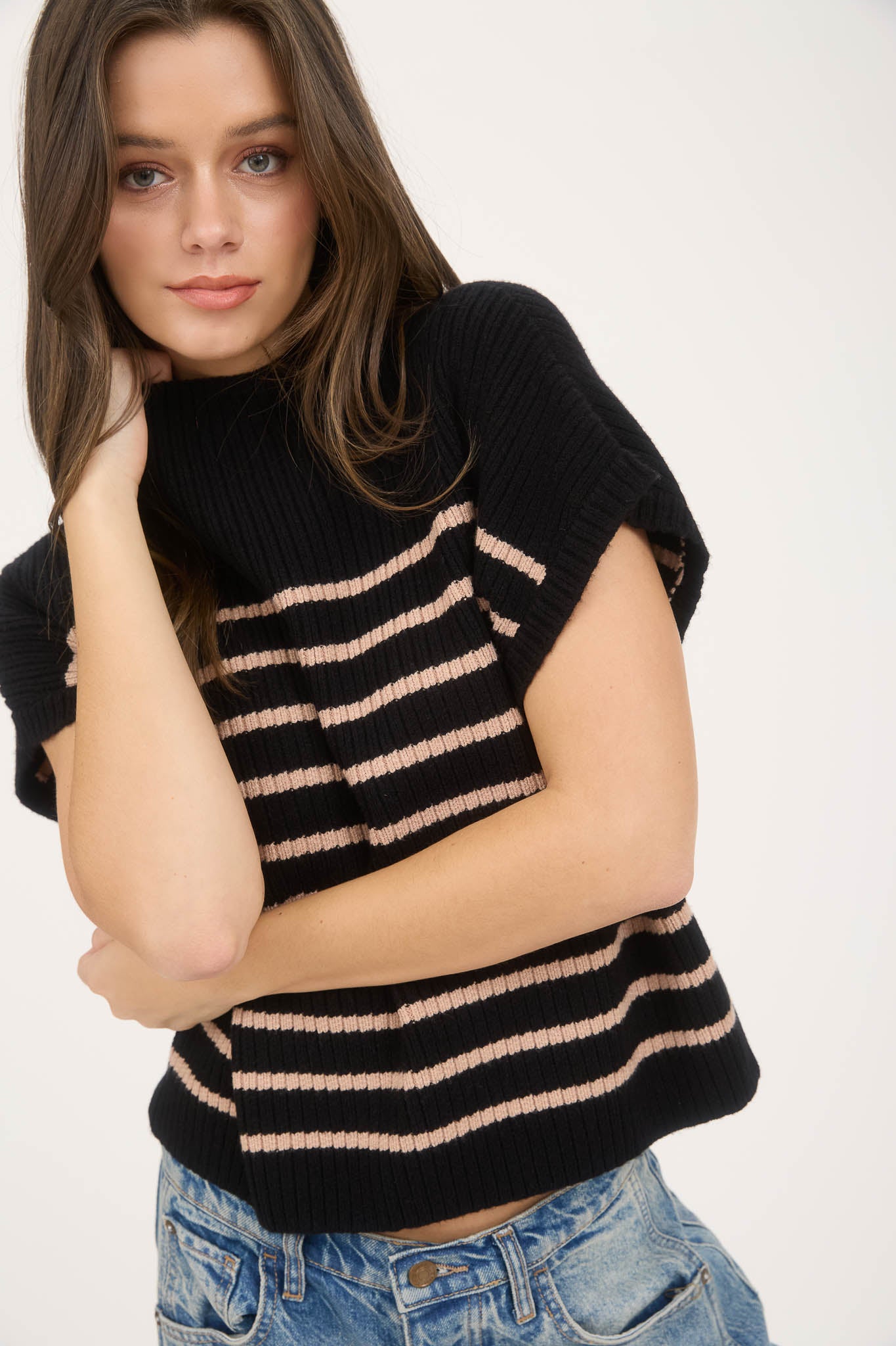 B5FT1014 Striped Mock Neck Sweater