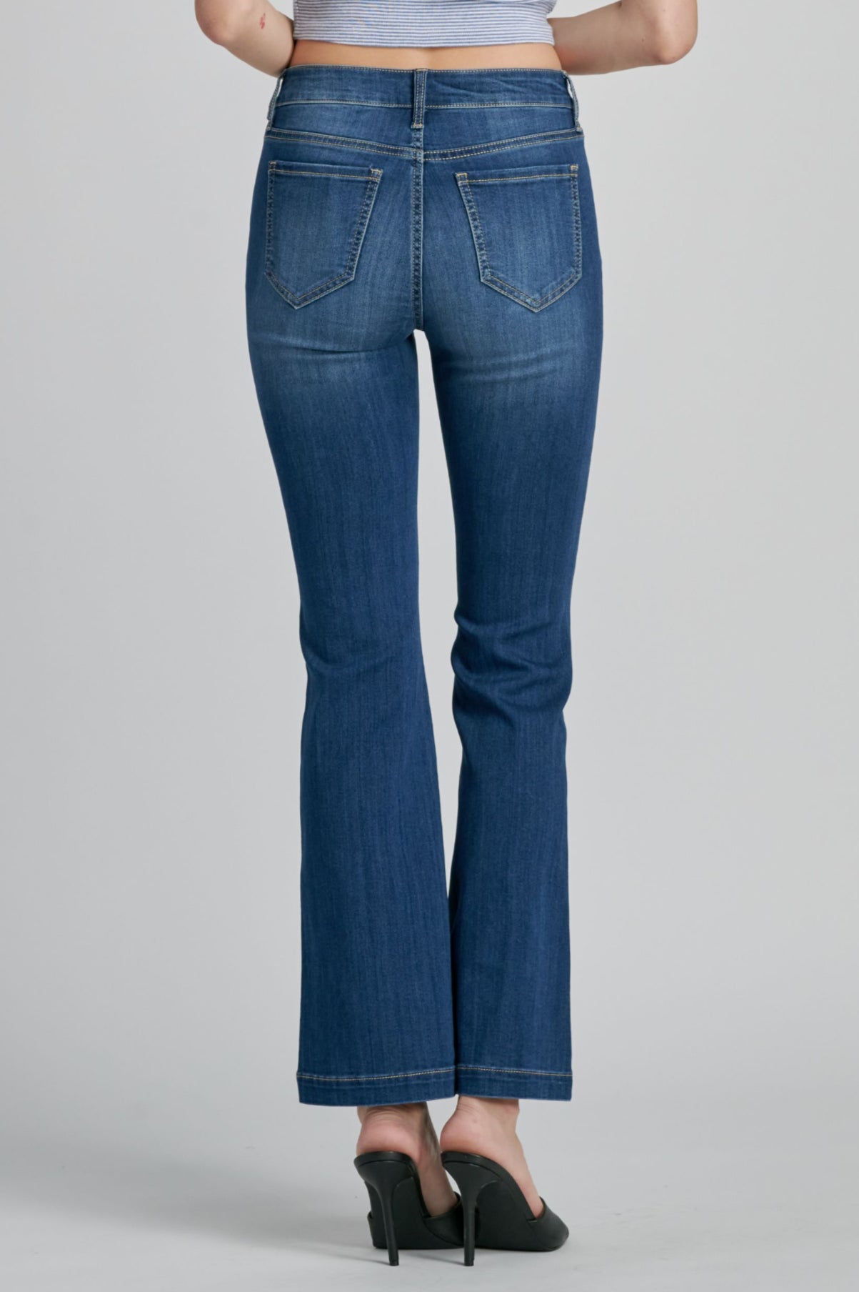 AB38657DK-30 Vintage Inspired Flare Jeans