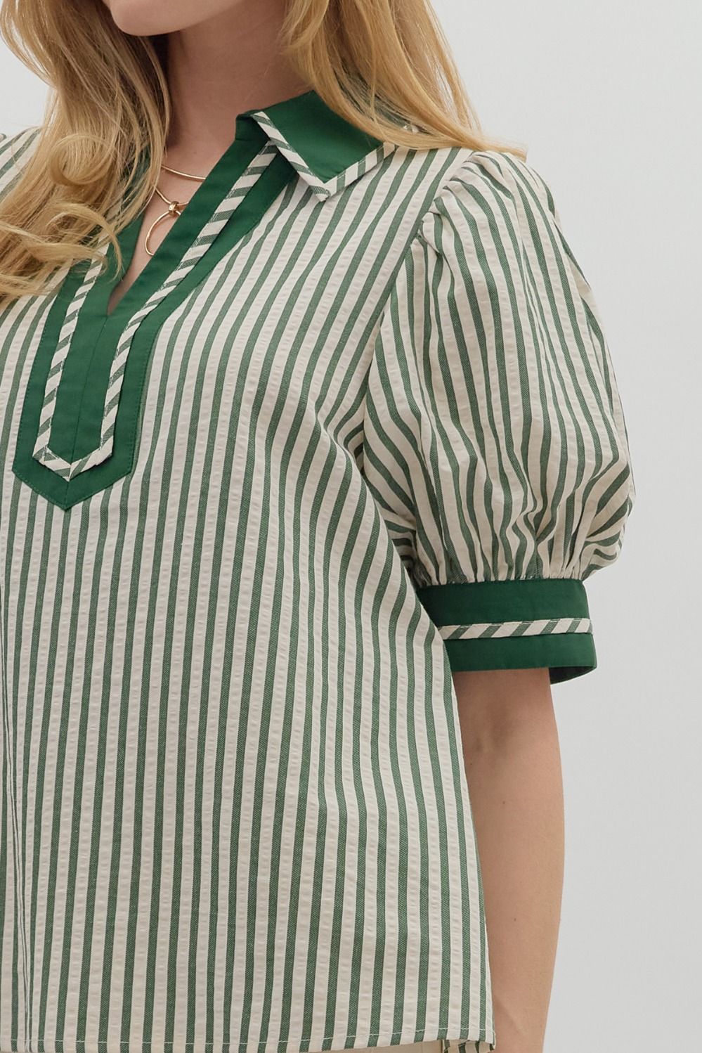 T27102 Stripe Pattern Puff Sleeve Top