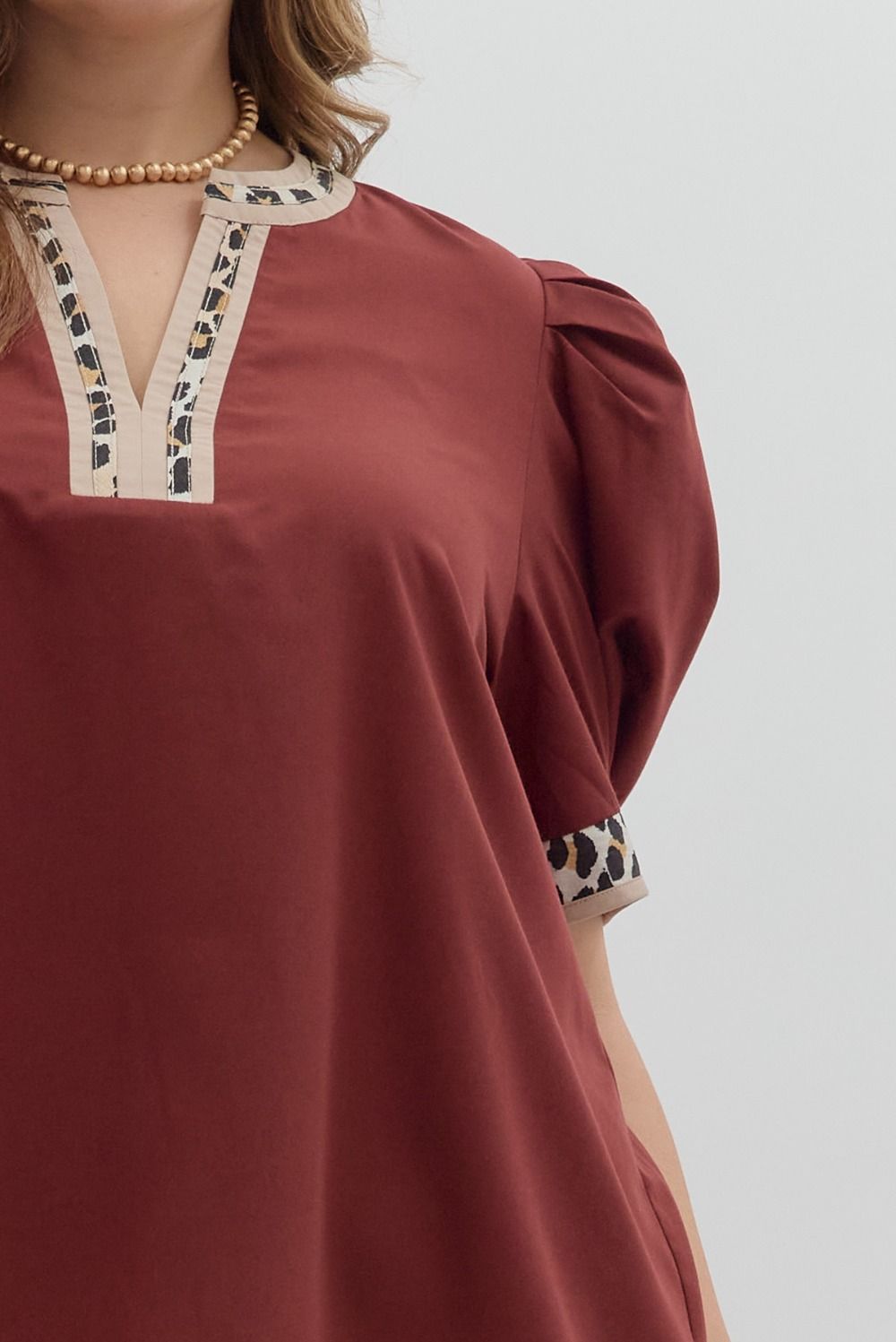 T26719P Curvy Solid and Leopard Print Top