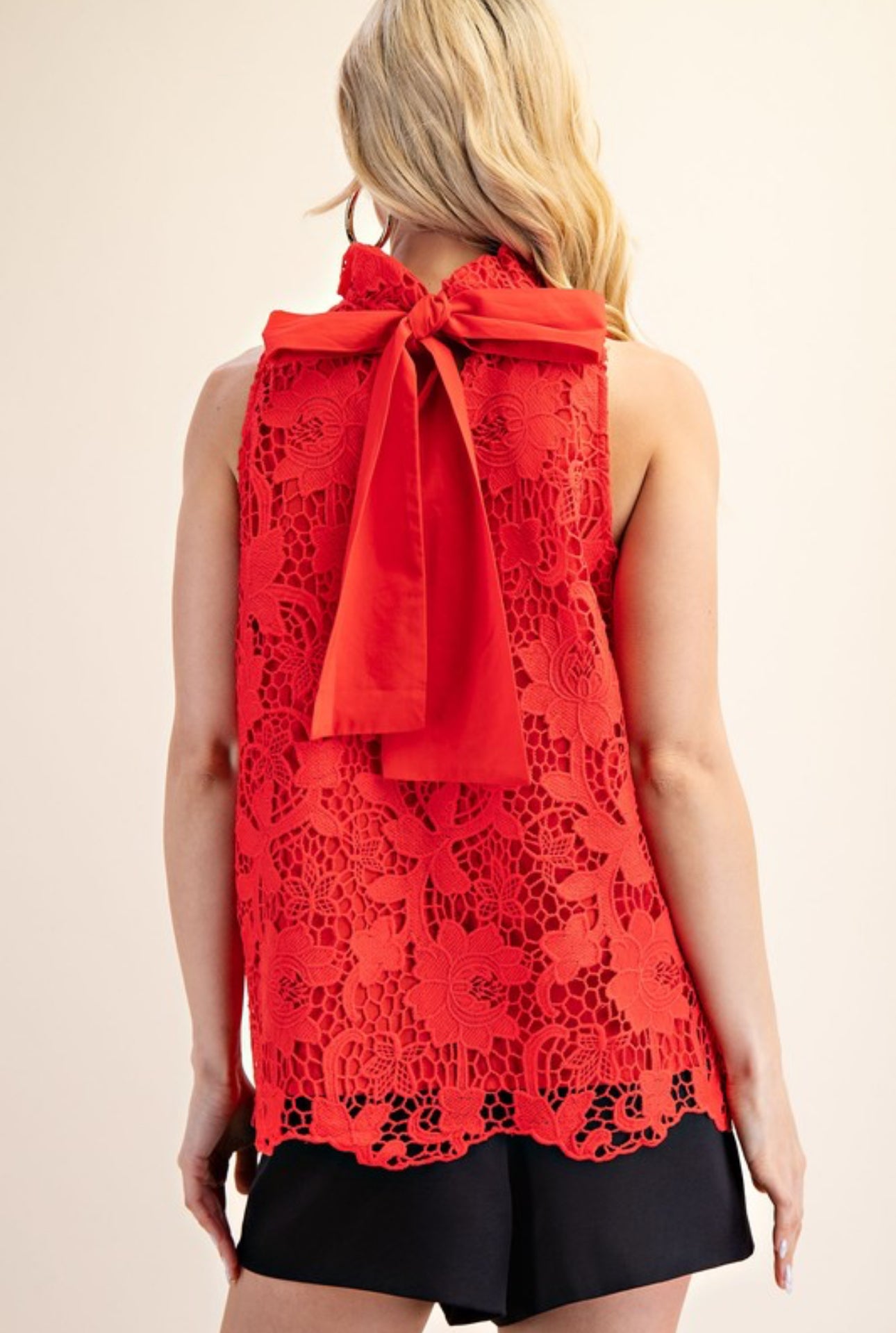GT6642 Ruffle Neck Sleeveless Lace Top