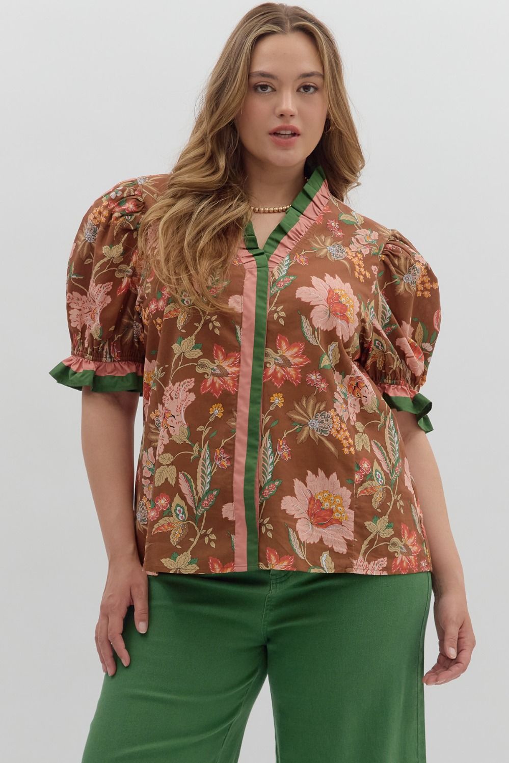 T27949P Curvy Floral Print Puff Sleeve Top