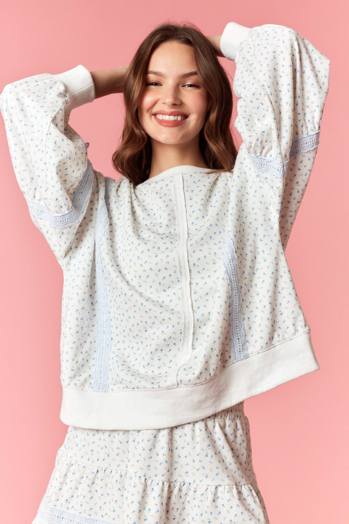 IKT200718-02 Ditsy Floral Sweatshirt