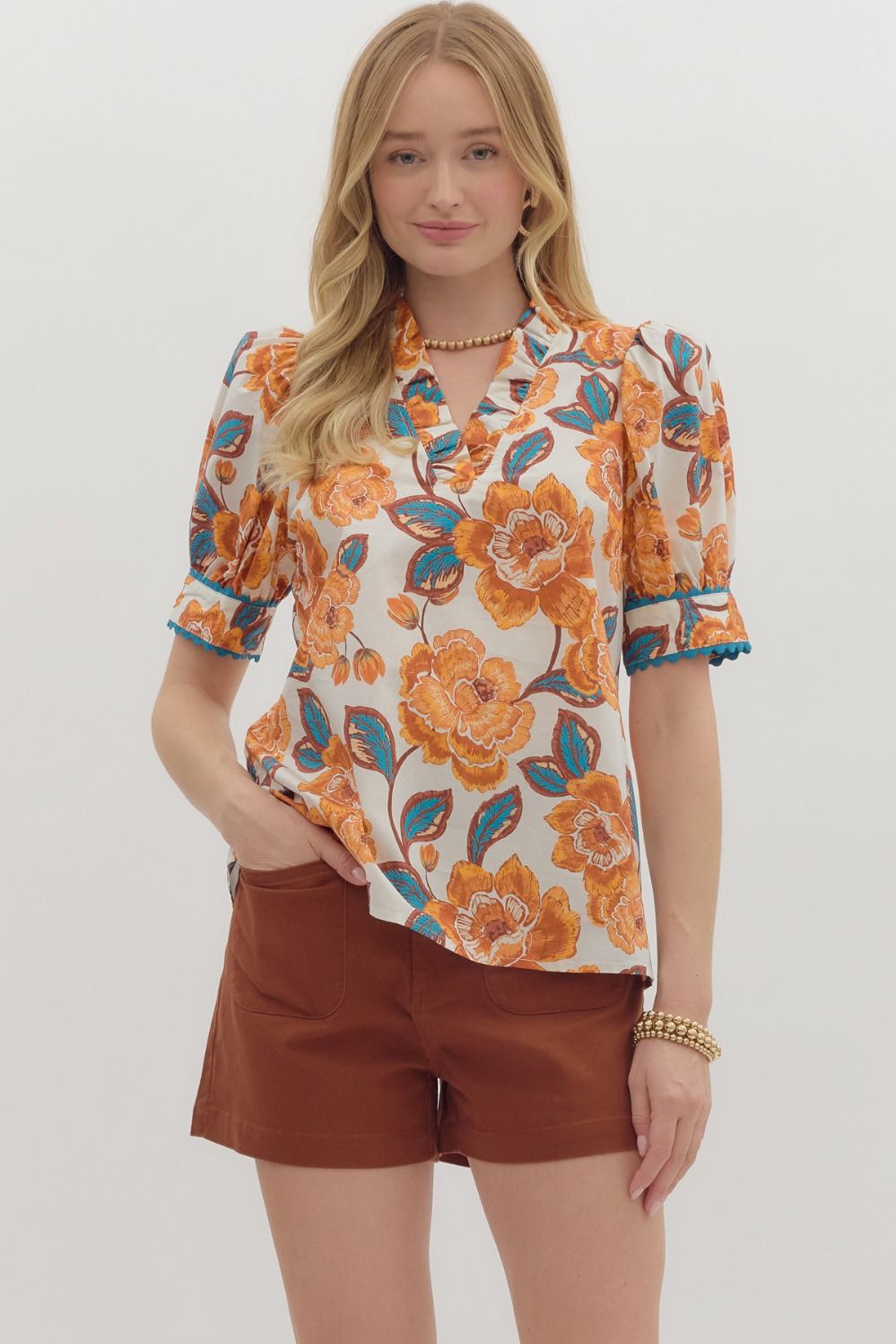 T27329 Floral Print Contrast Trim Top