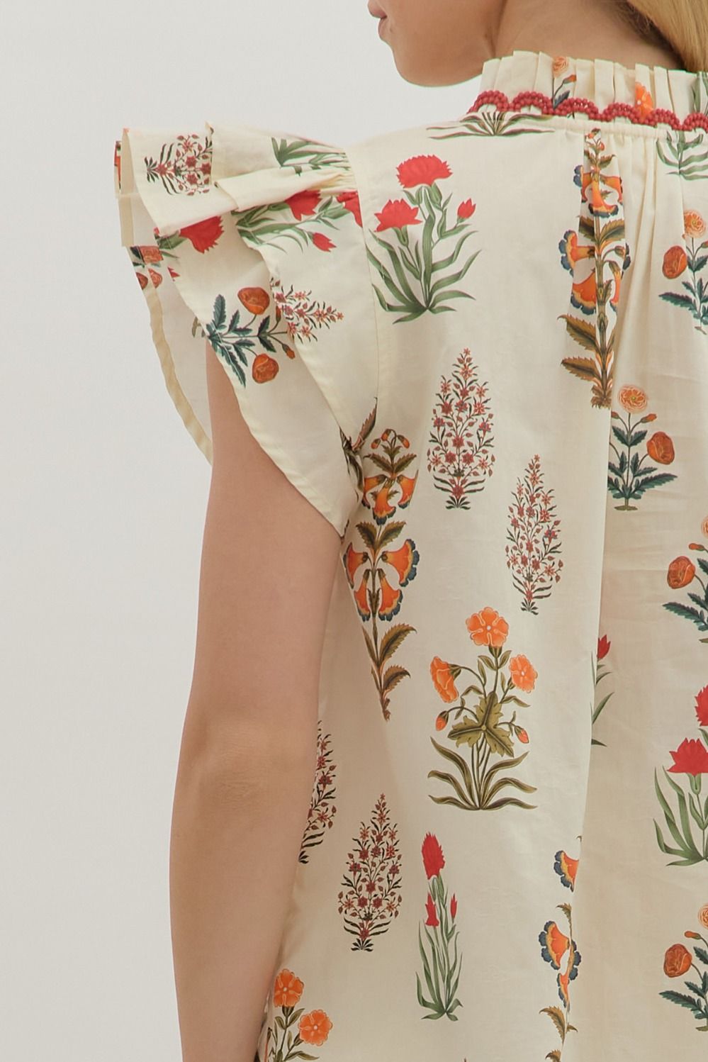T28232 Botanical Print Flutter Sleeve Top