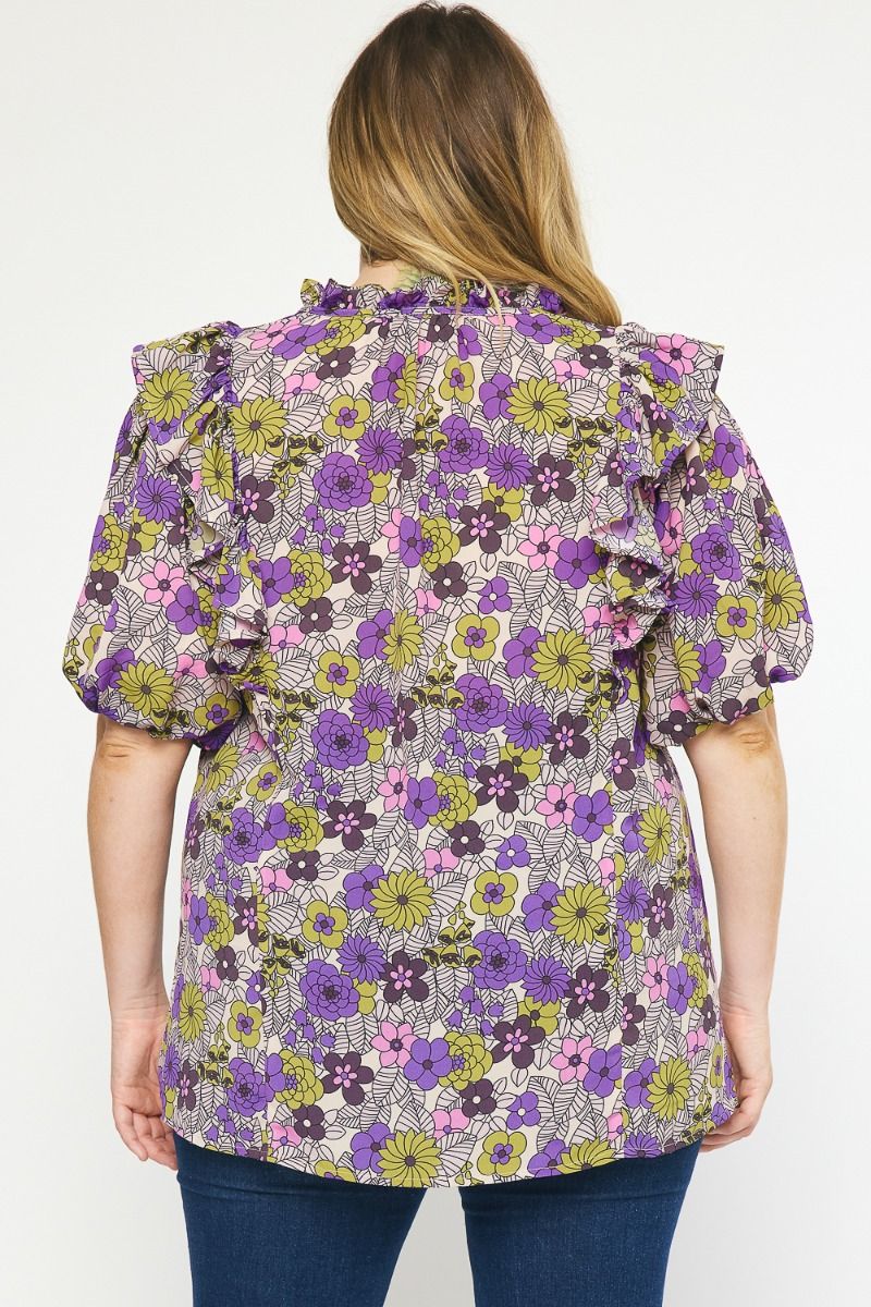 T21322P Curvy Floral Print V-Neck Top