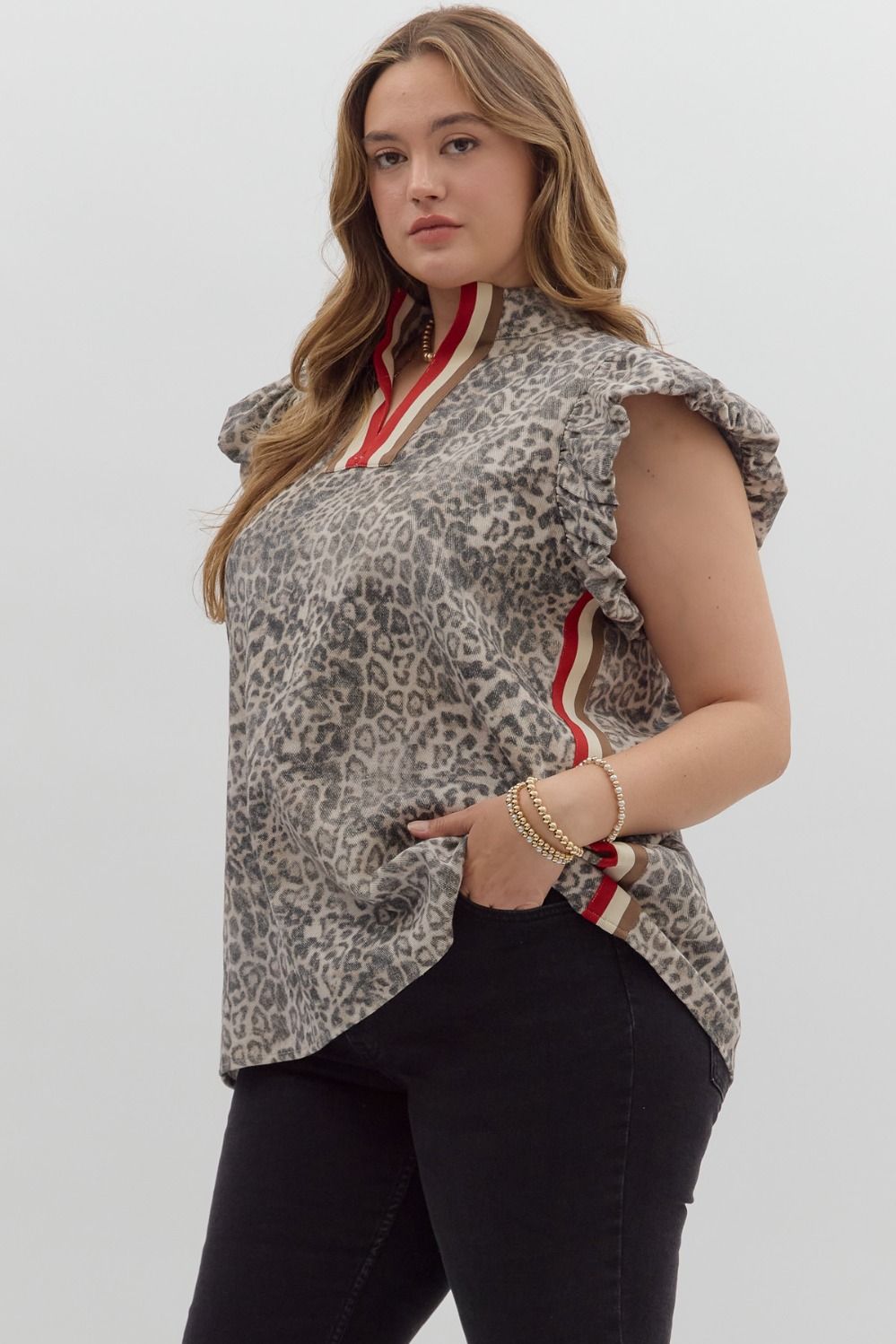 T27802P Curvy Leopard Print Flutter Sleeve Top
