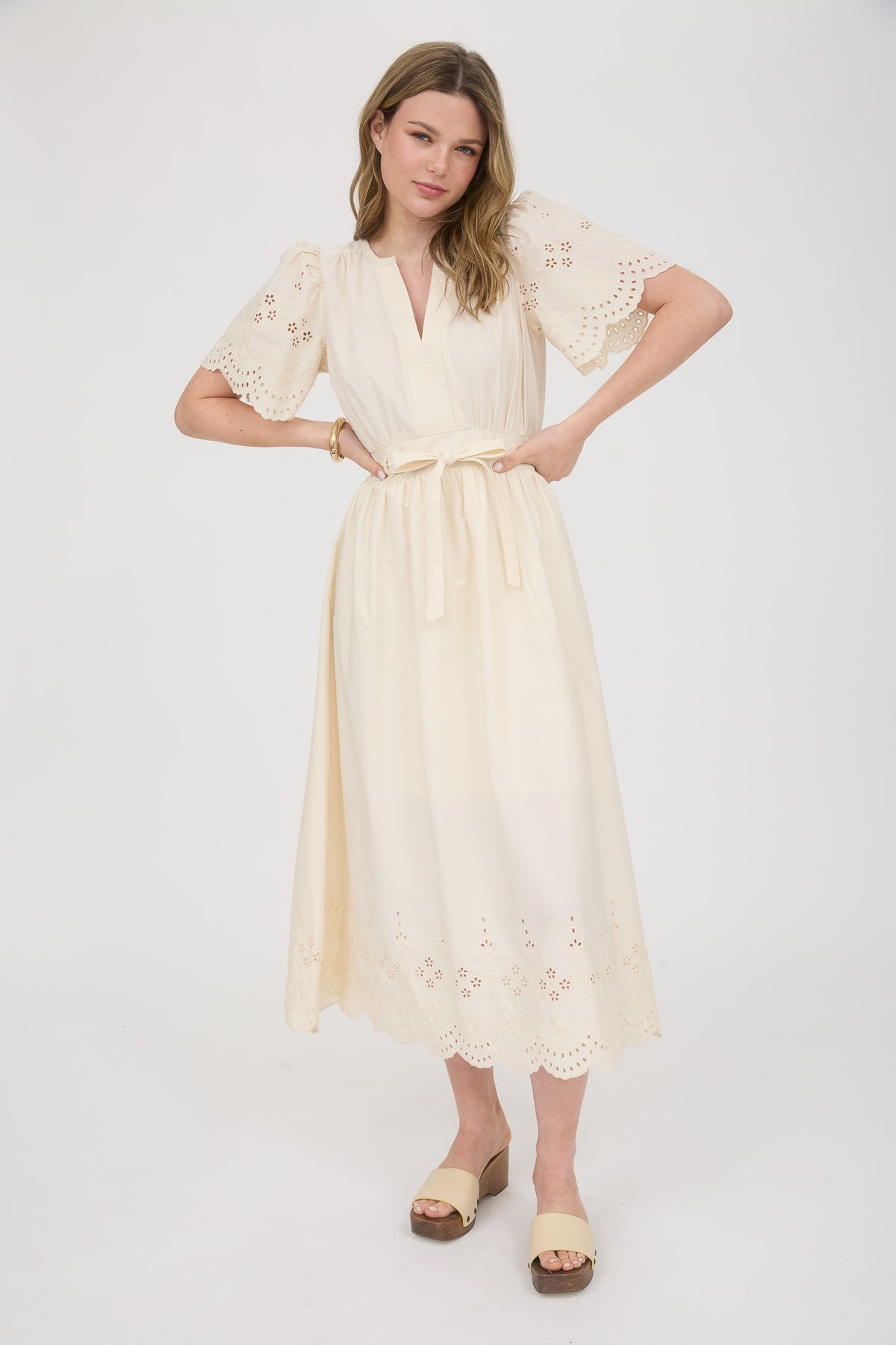 CR2569 Embroidery Detail Midi Dress