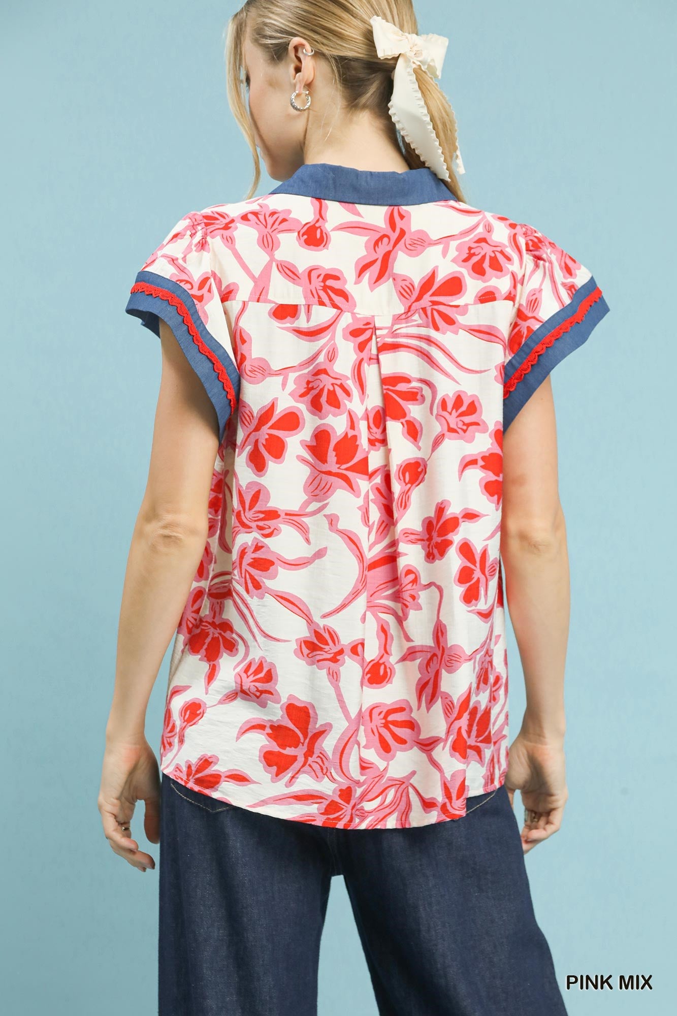 C5892 Floral Top