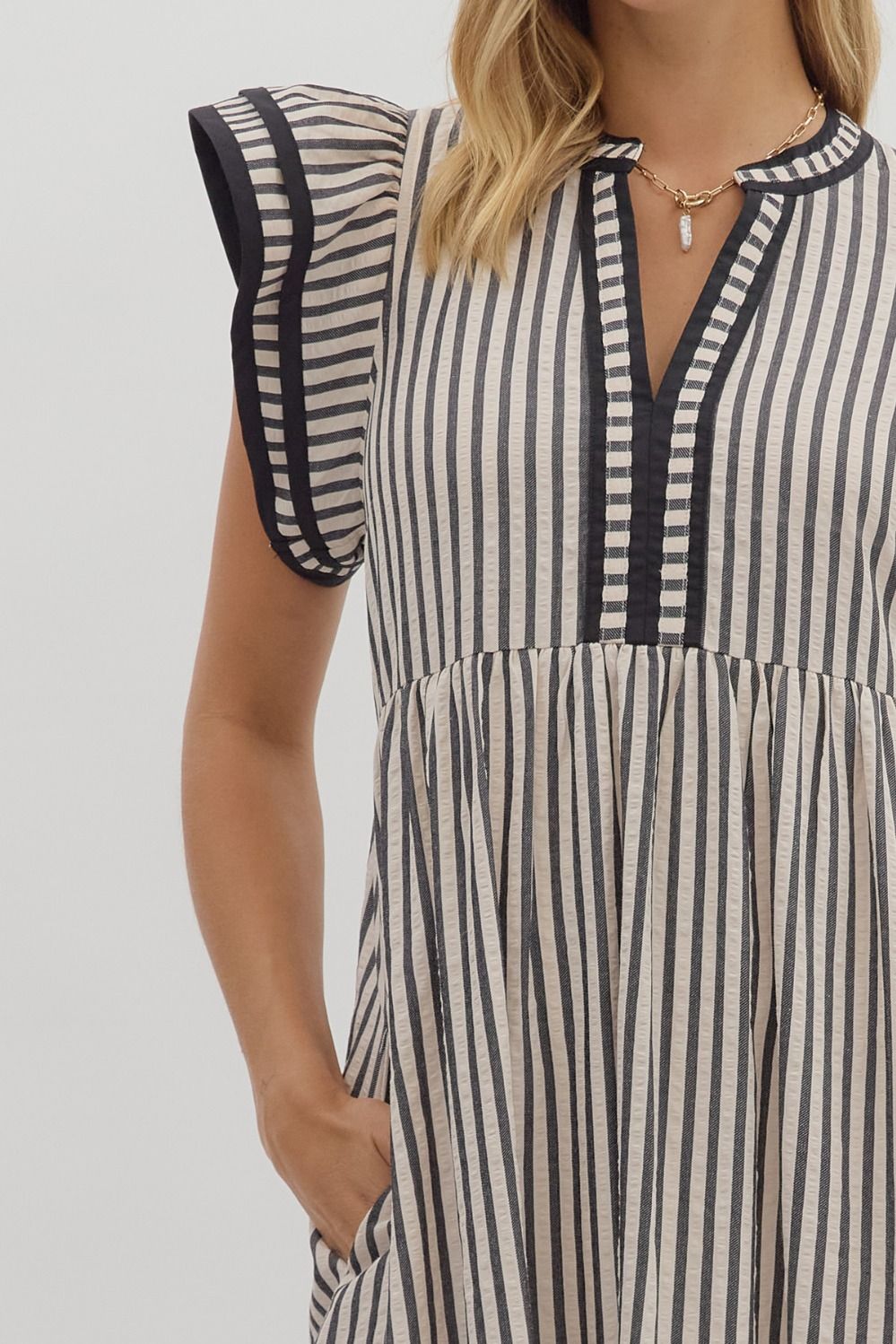 D26444 Textured Stripe Pattern Dress