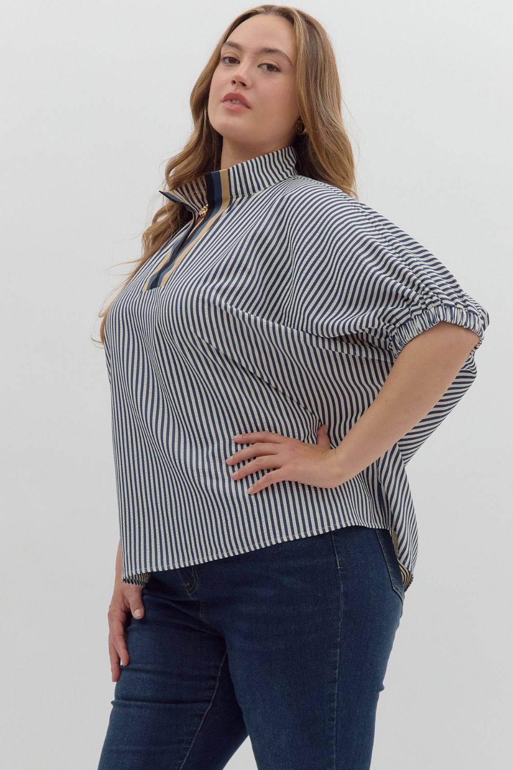 T25970P Curvy Stripe Pattern Dolman Top