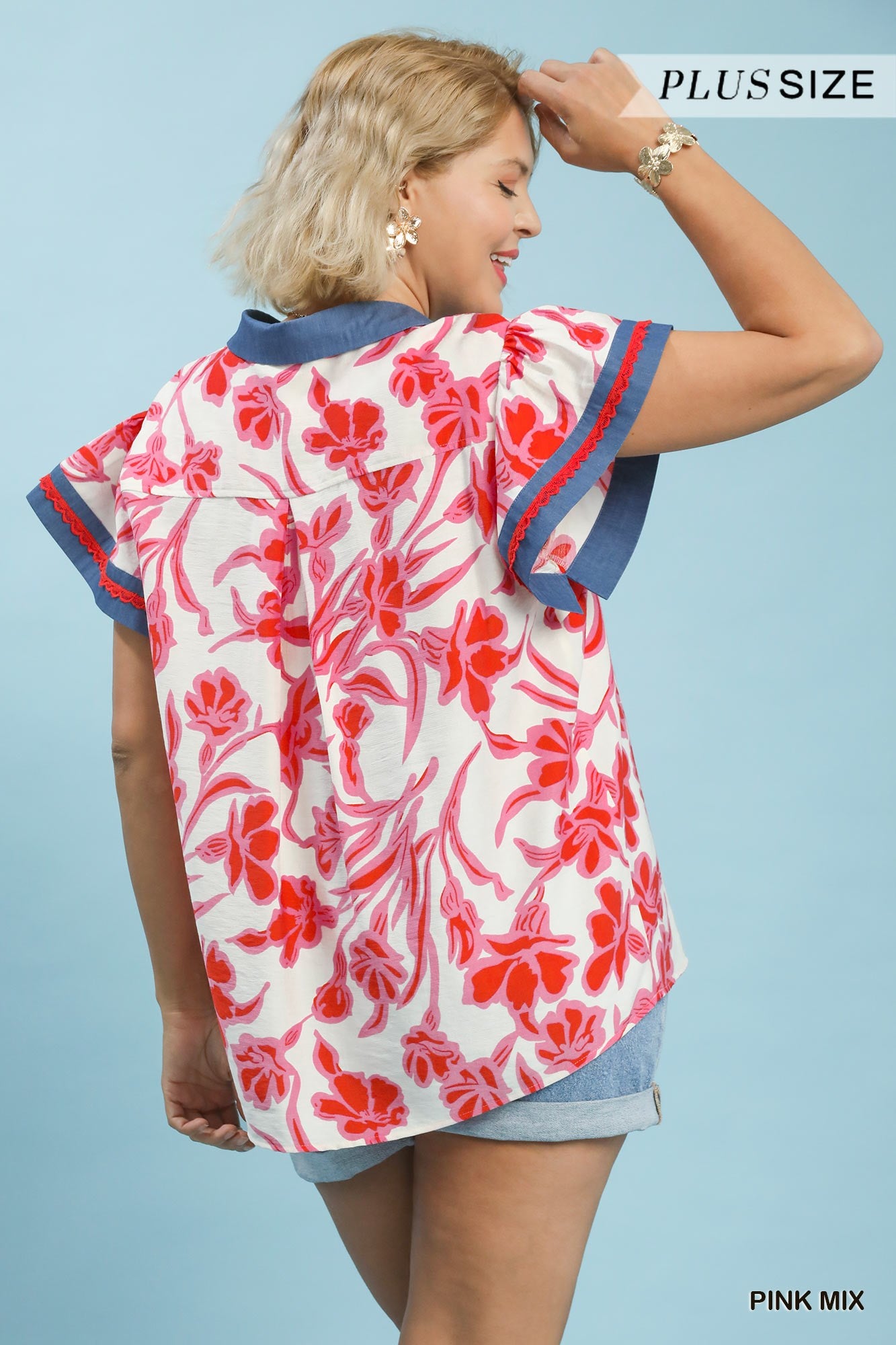WC5892 Curvy Floral Top