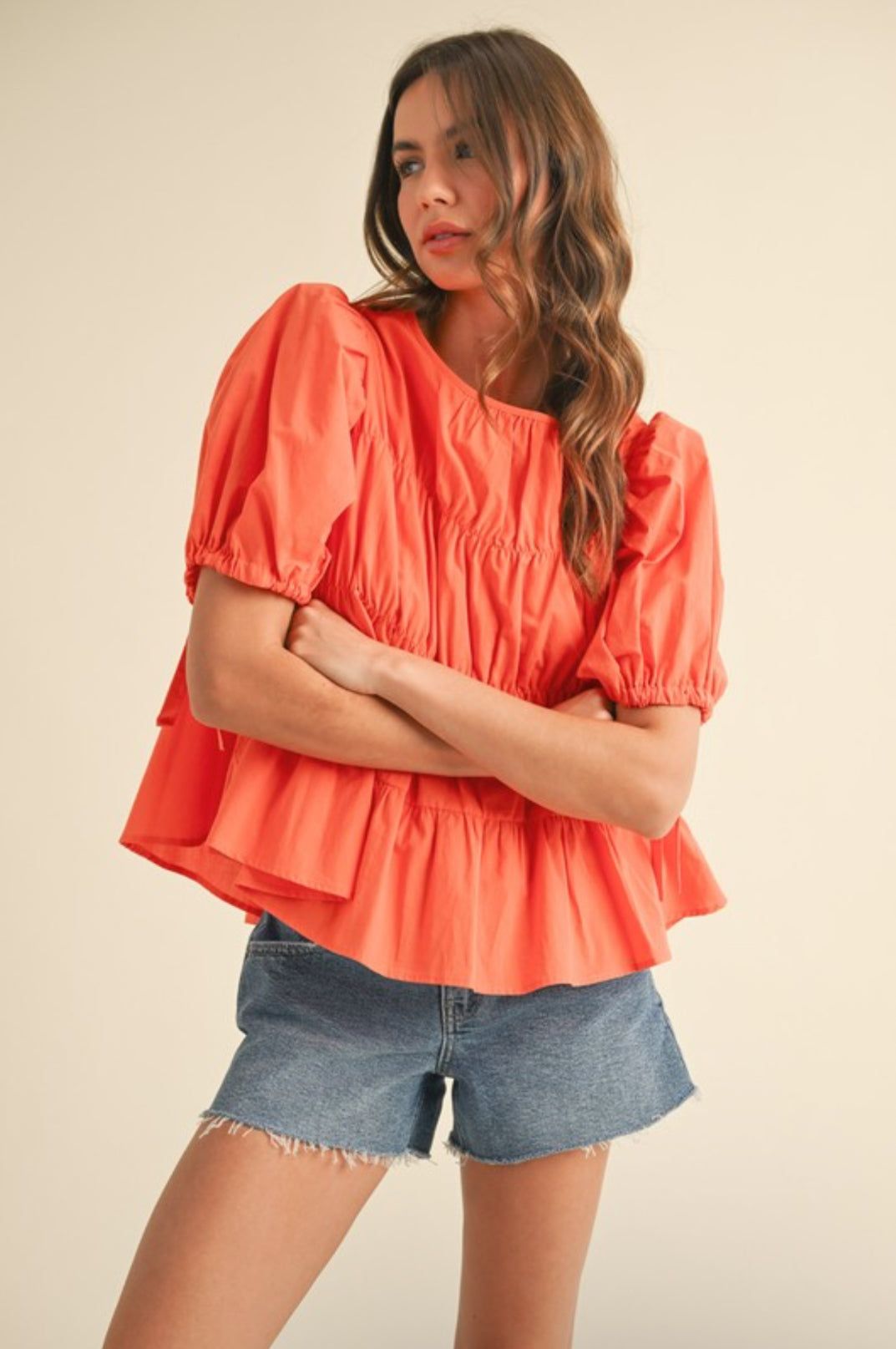 MTP3081 Tiered Shirring Puff Sleeve Top