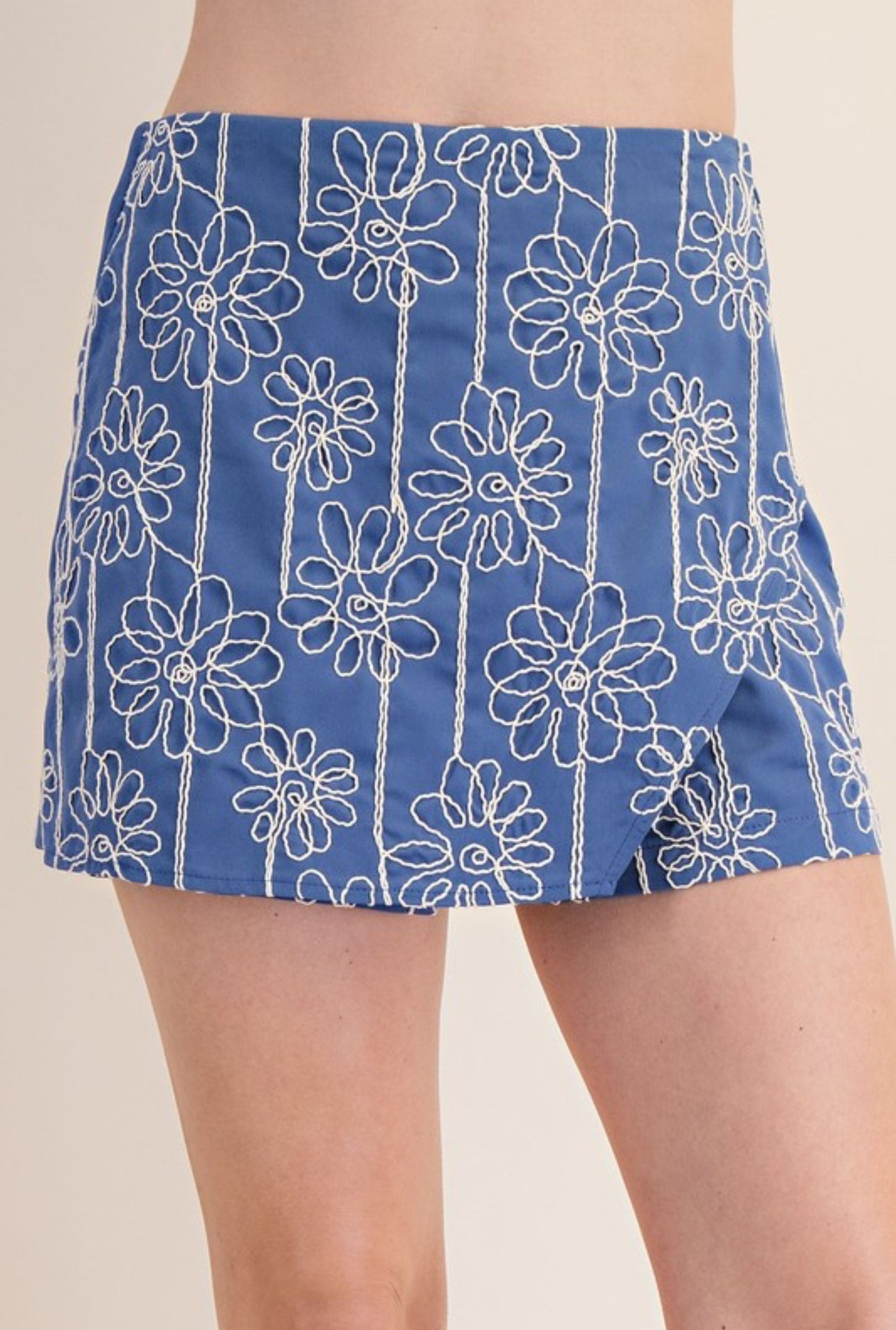 GP7764 Asymmetric Skort