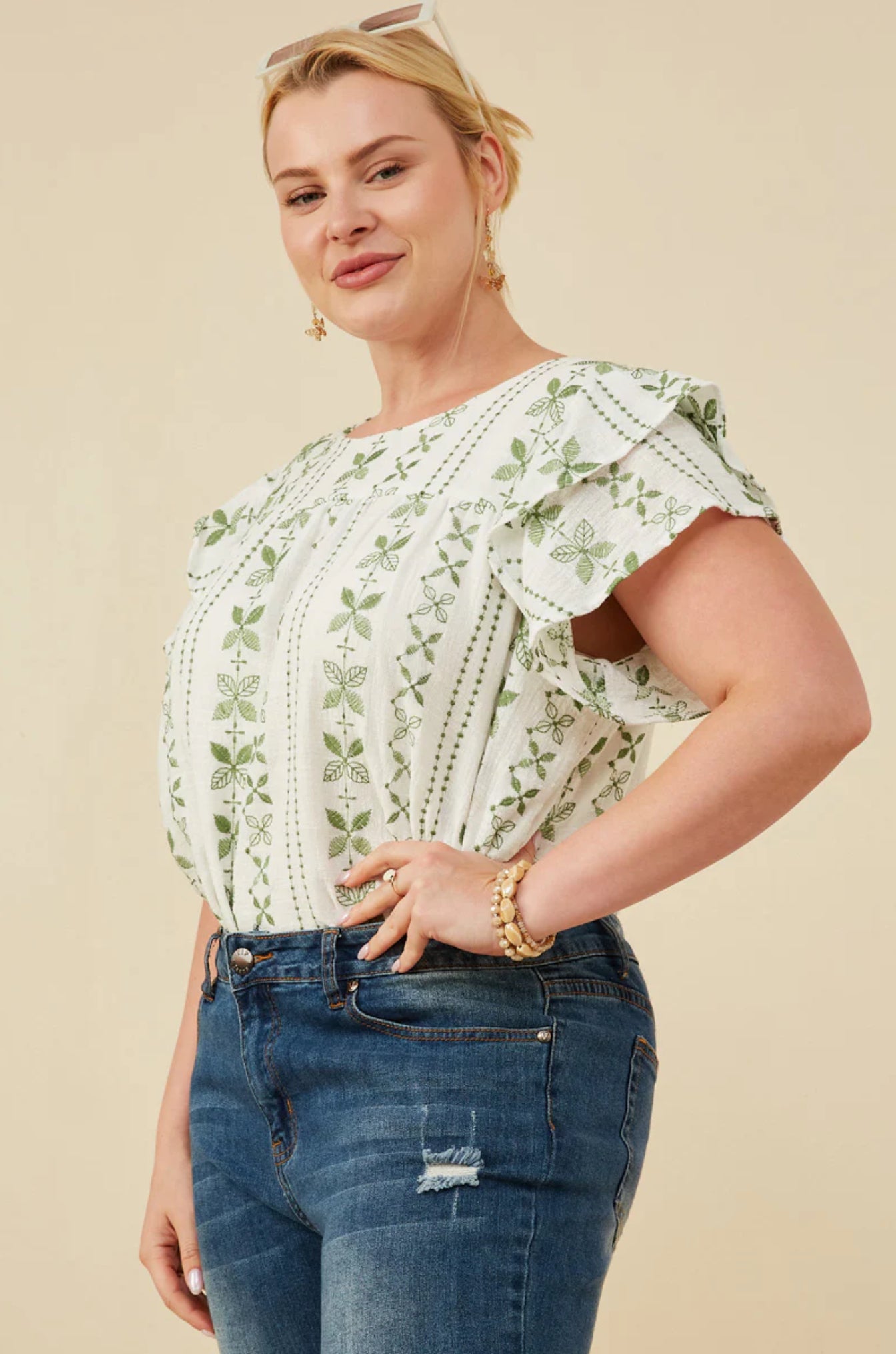 HY8625W Curvy Botanical Embroidered Top
