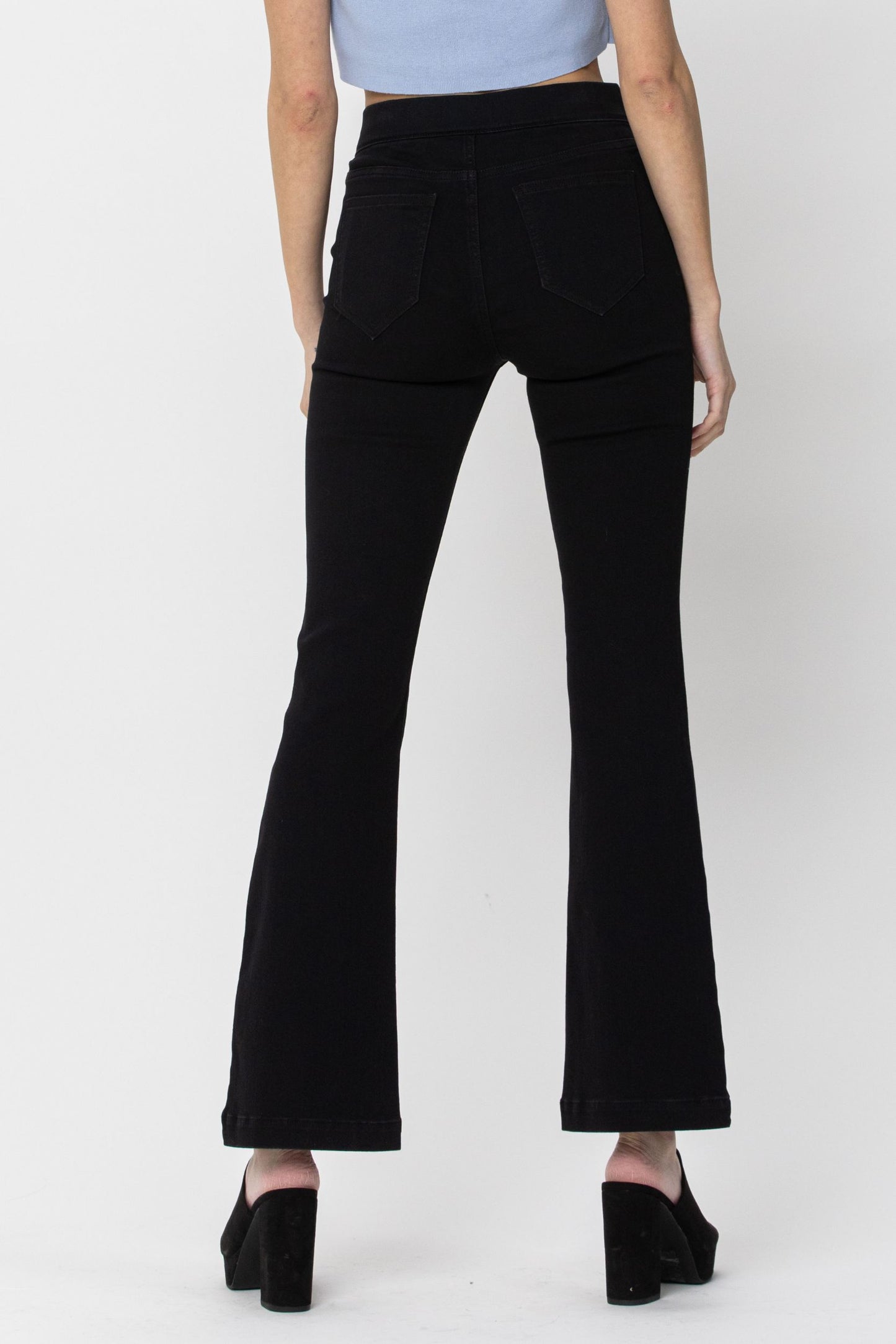 AB35173BLK-30 Petite Flare Jeggings