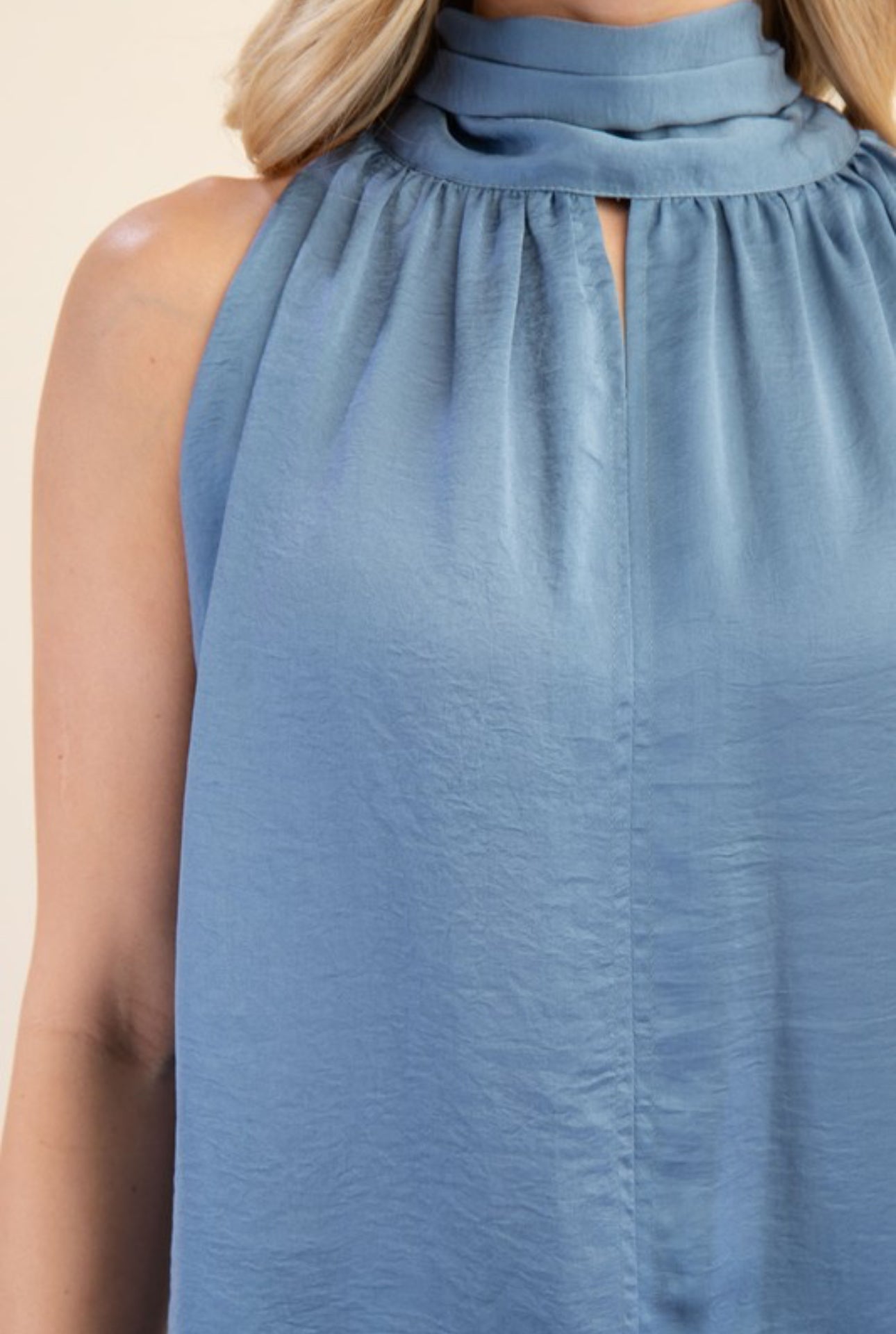 GT7544 Halter Neck Top