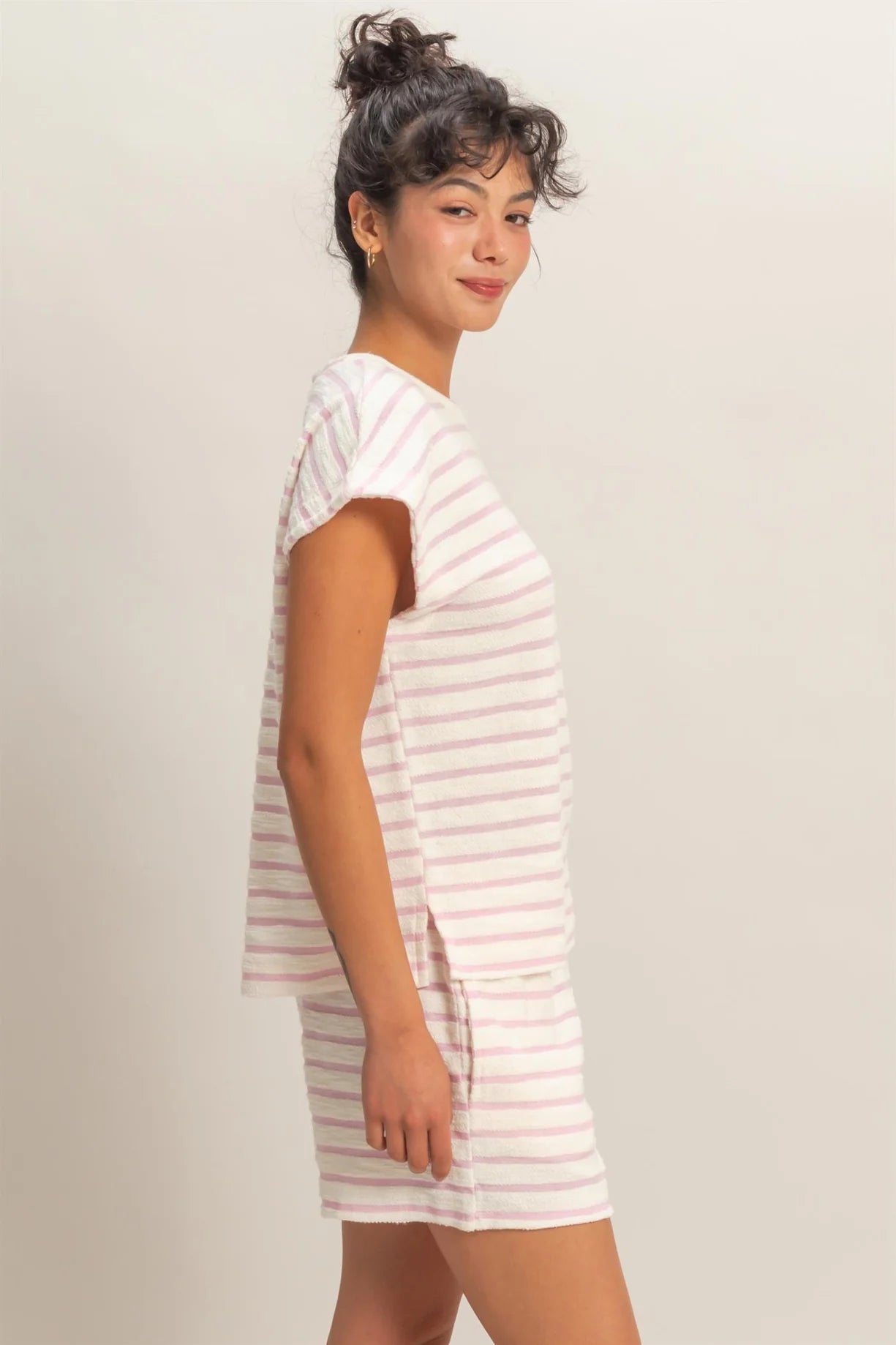 DZ26A754 Striped Short Sleeve Top