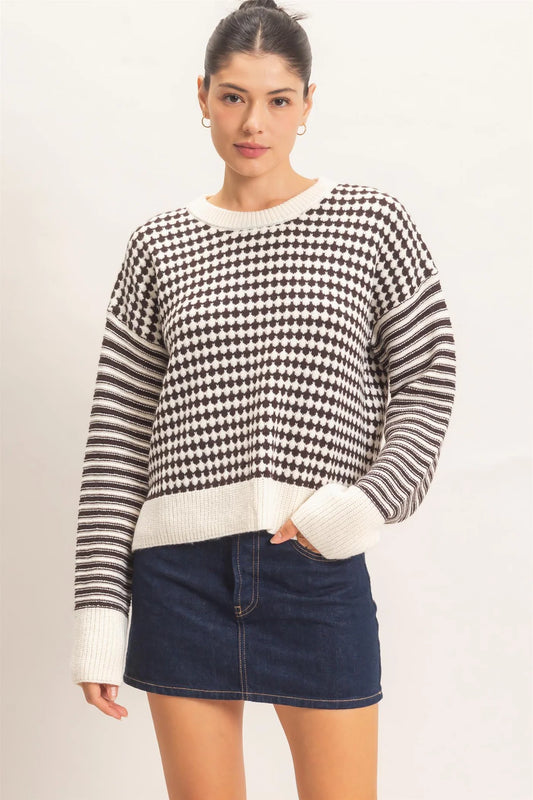 HF26E821 Mixed Pattern Sweater