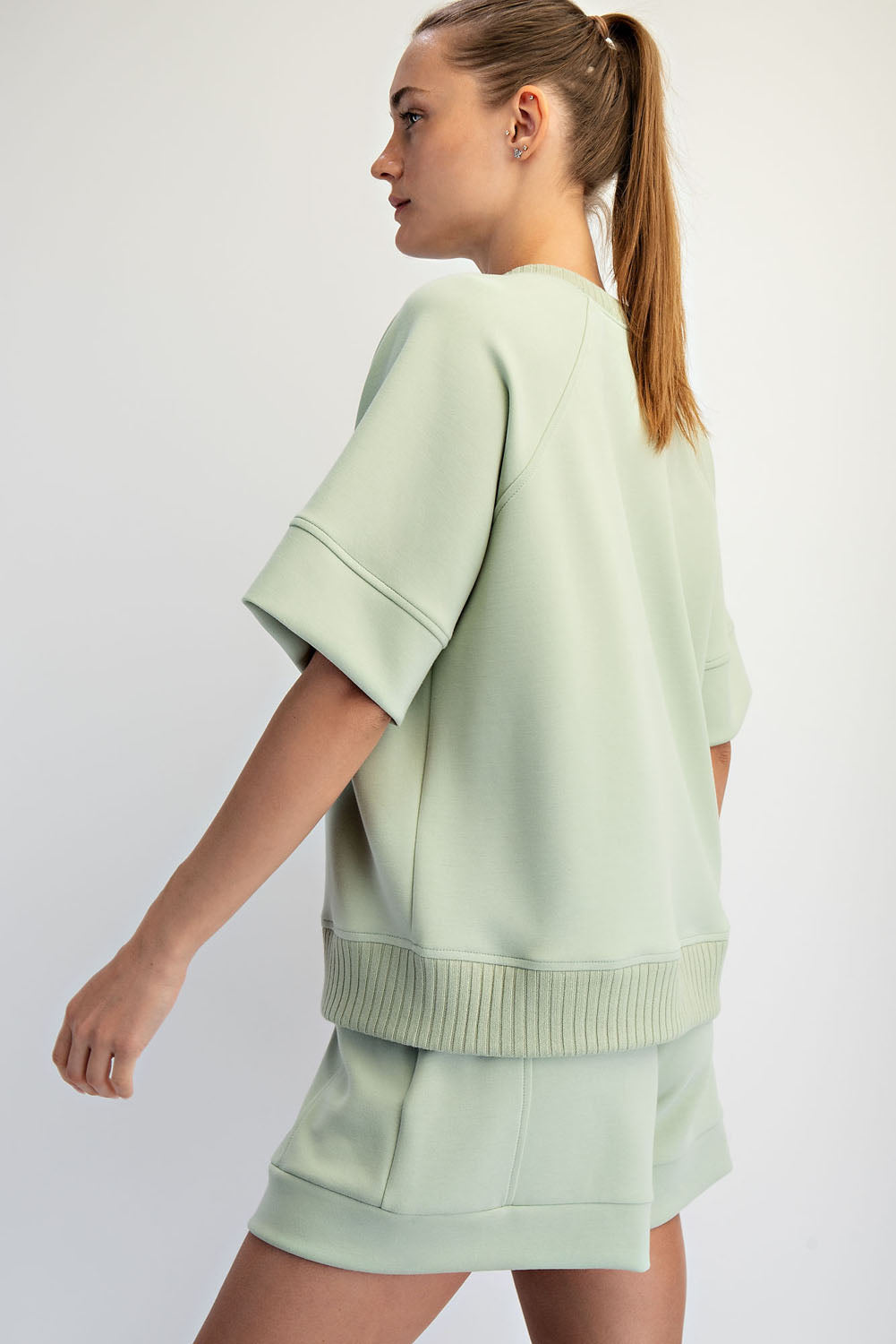 T0121 Modal Scuba Luxe Short Sleeve Top