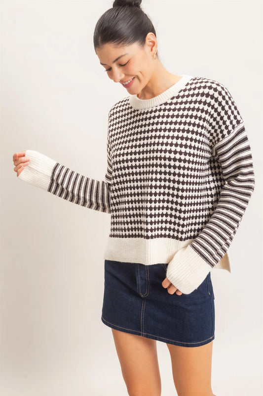 HF26E821 Mixed Pattern Sweater