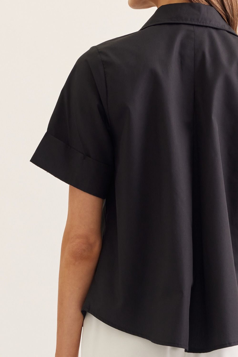 T29541 Solid Short Sleeve Top