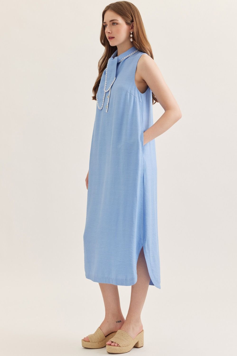 D31209 Solid Midi Dress