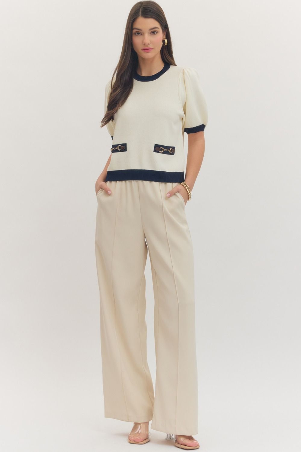 T31107 Horsebit Accent Top